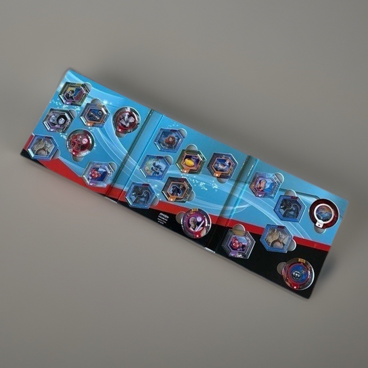 DISNEY INFINITY Power Disc Album With all 20 Wave Discs. Stitch Nemo Anna Merida