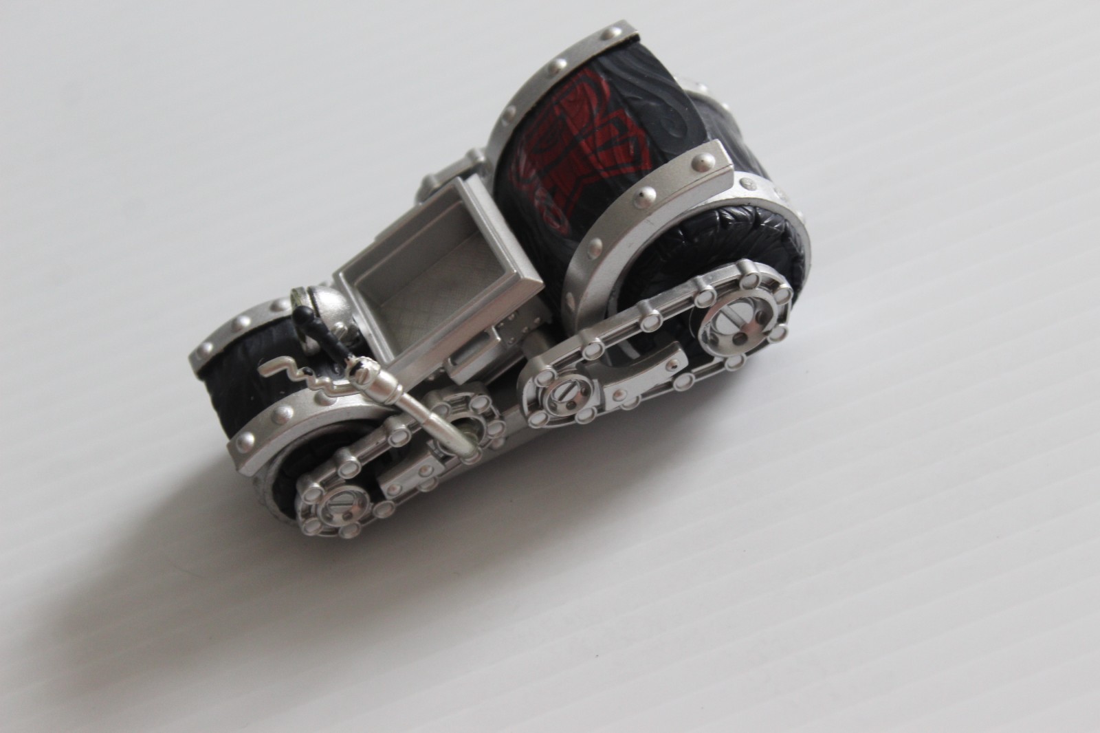 Skylanders Superchargers Donkey Kong Dark Barrel Blaster Vehicle