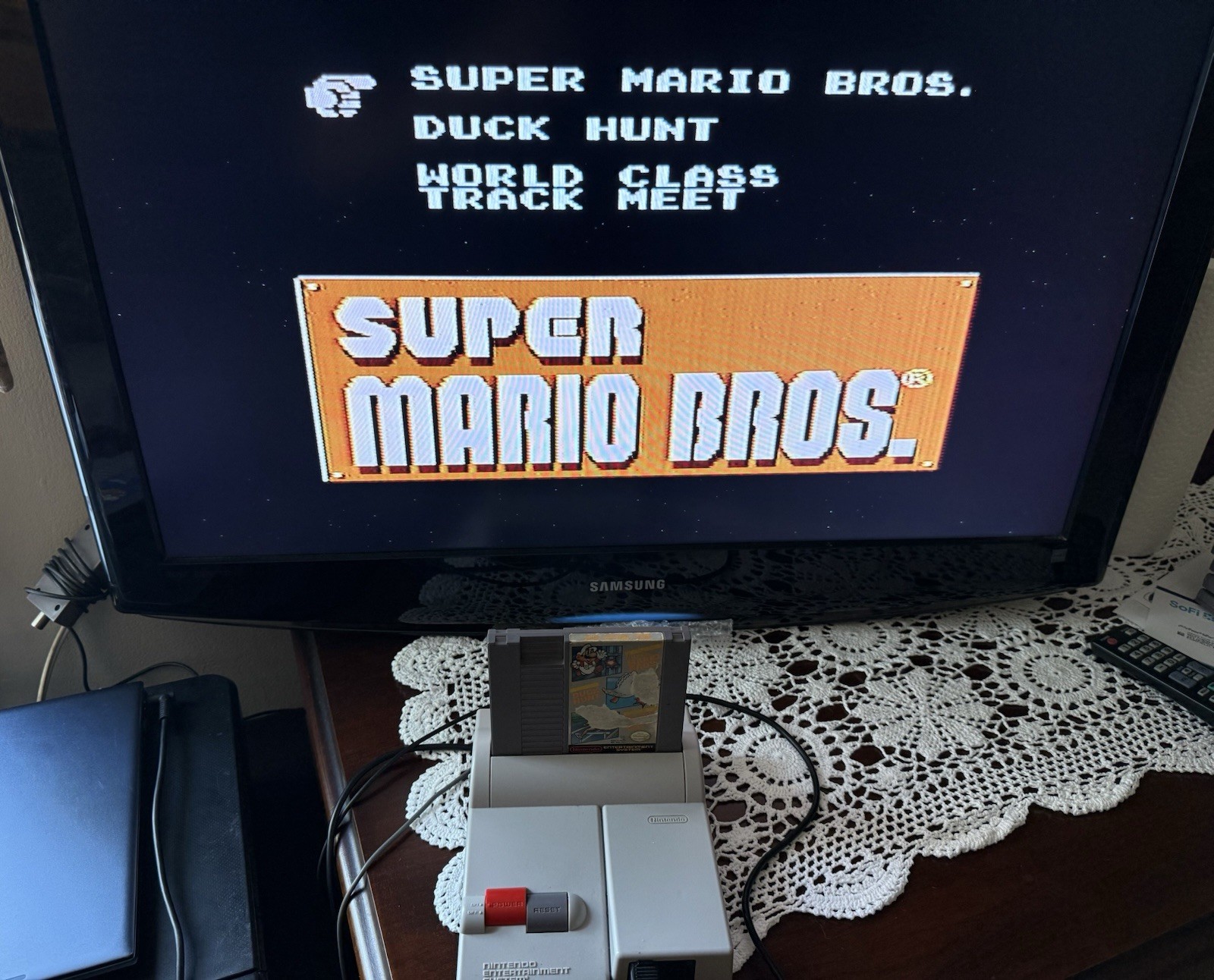 Nintendo NES Lot of 3! Ikari Warriors Mappyland Super Mario/Duck Hunt/Track Meet