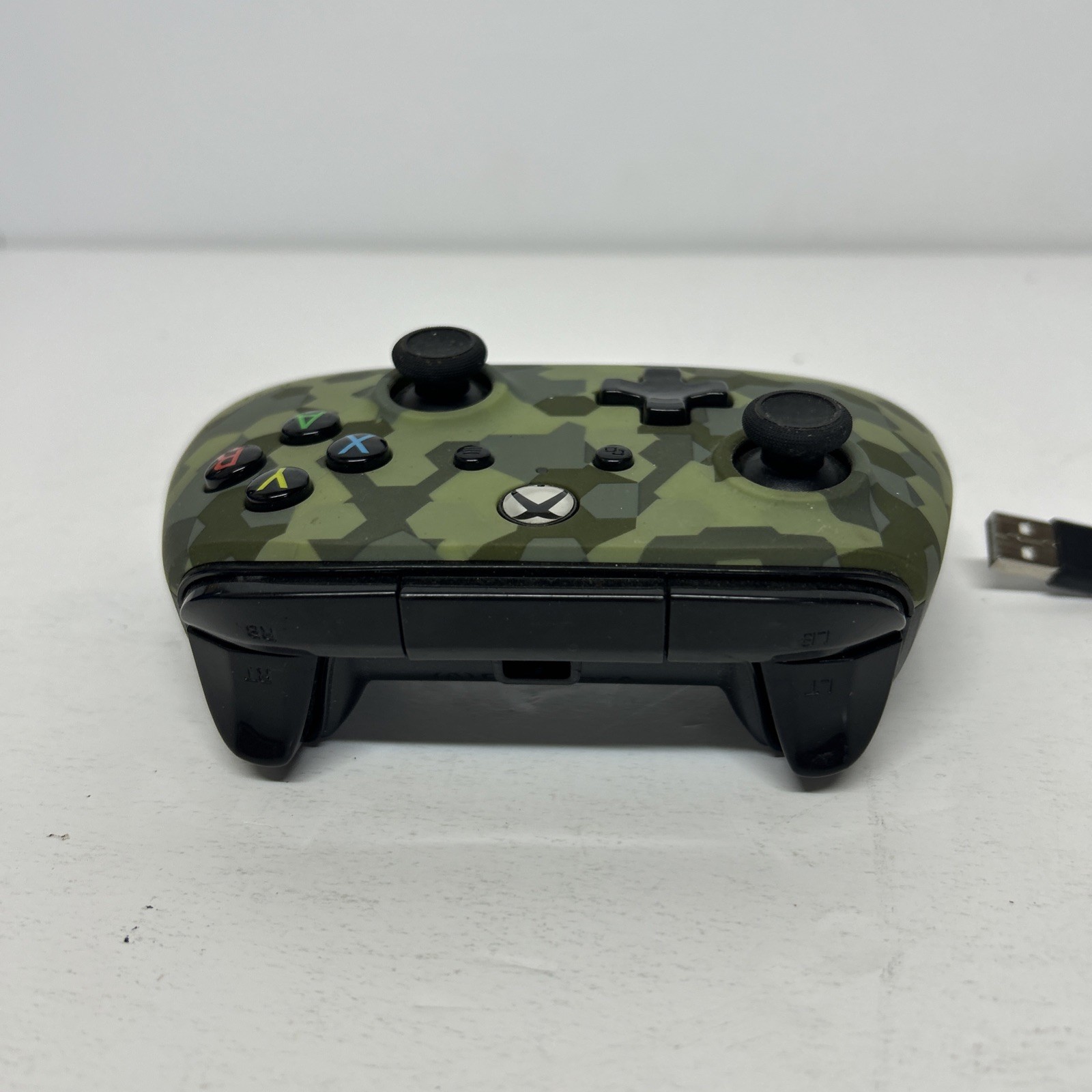 PowerA Wired Controller for Xbox Camo Tested Does Not Come With Charger