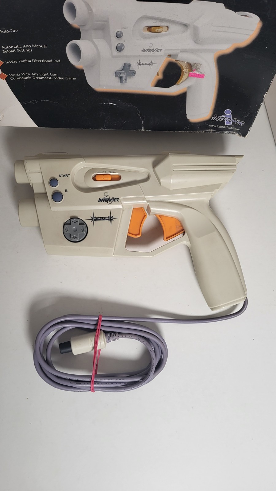 Dreamcast Interact Starfire Light Gun (Sega Dreamcast) Controller zapper