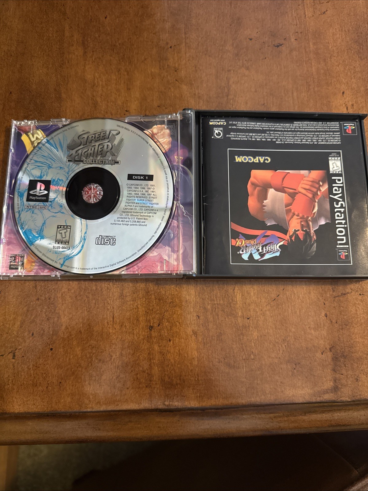 Street Fighter Collection Sony PlayStation 1 PS1 2-Disc CIB Manual Case Included