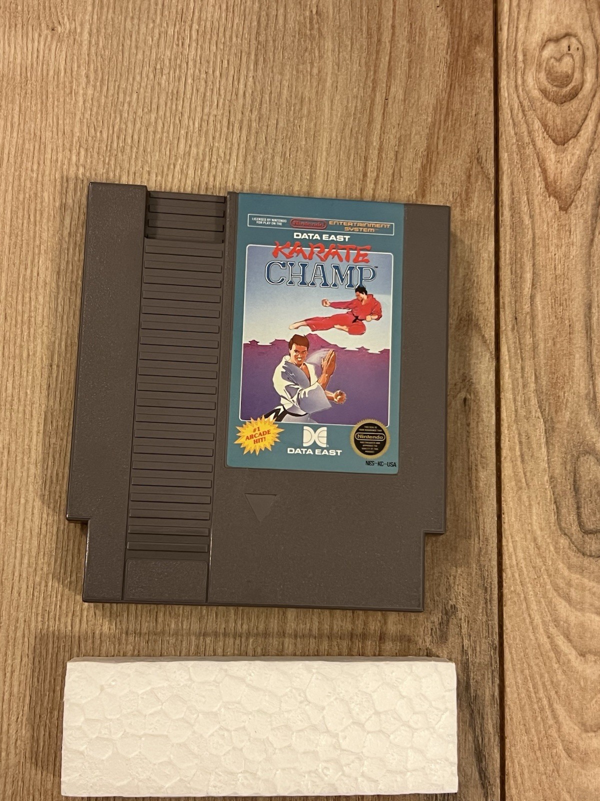 Karate Champ (Nintendo NES, 1986) CIB Complete 5-Screw w/ Hangtab Tested
