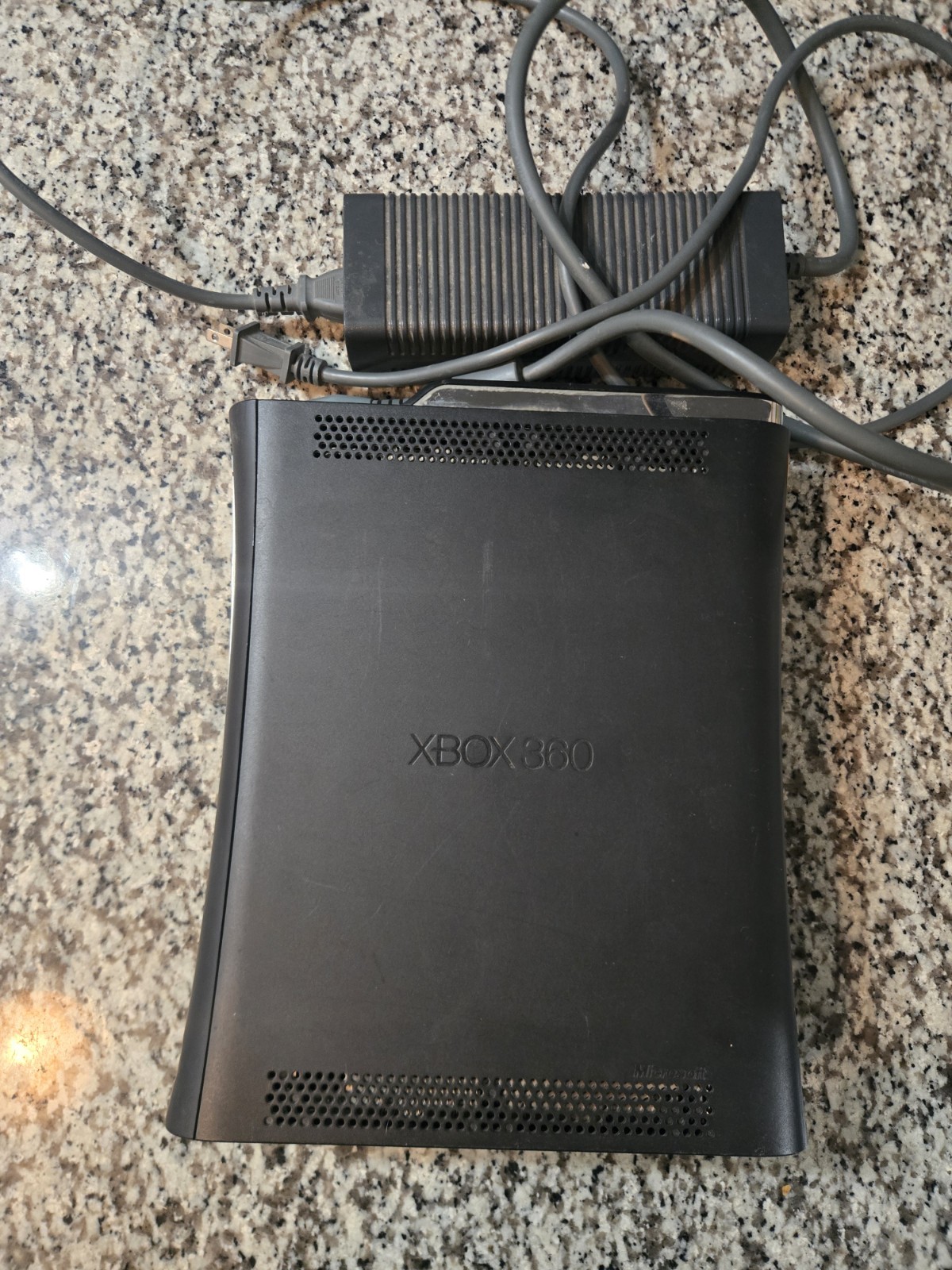 Microsoft Xbox 360 Elite 120GB Console – Black With Cords Tested Working