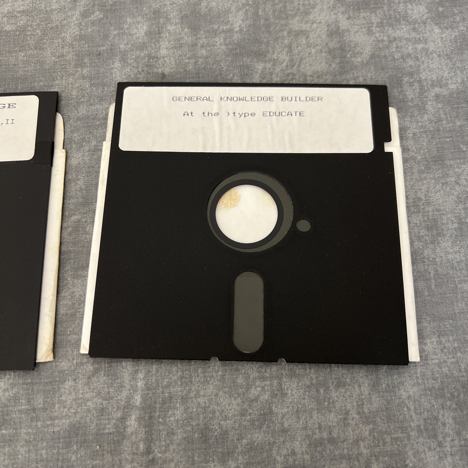LOT 14 Vintage Commodore 64 C64 w/ 9 Manuals Untested