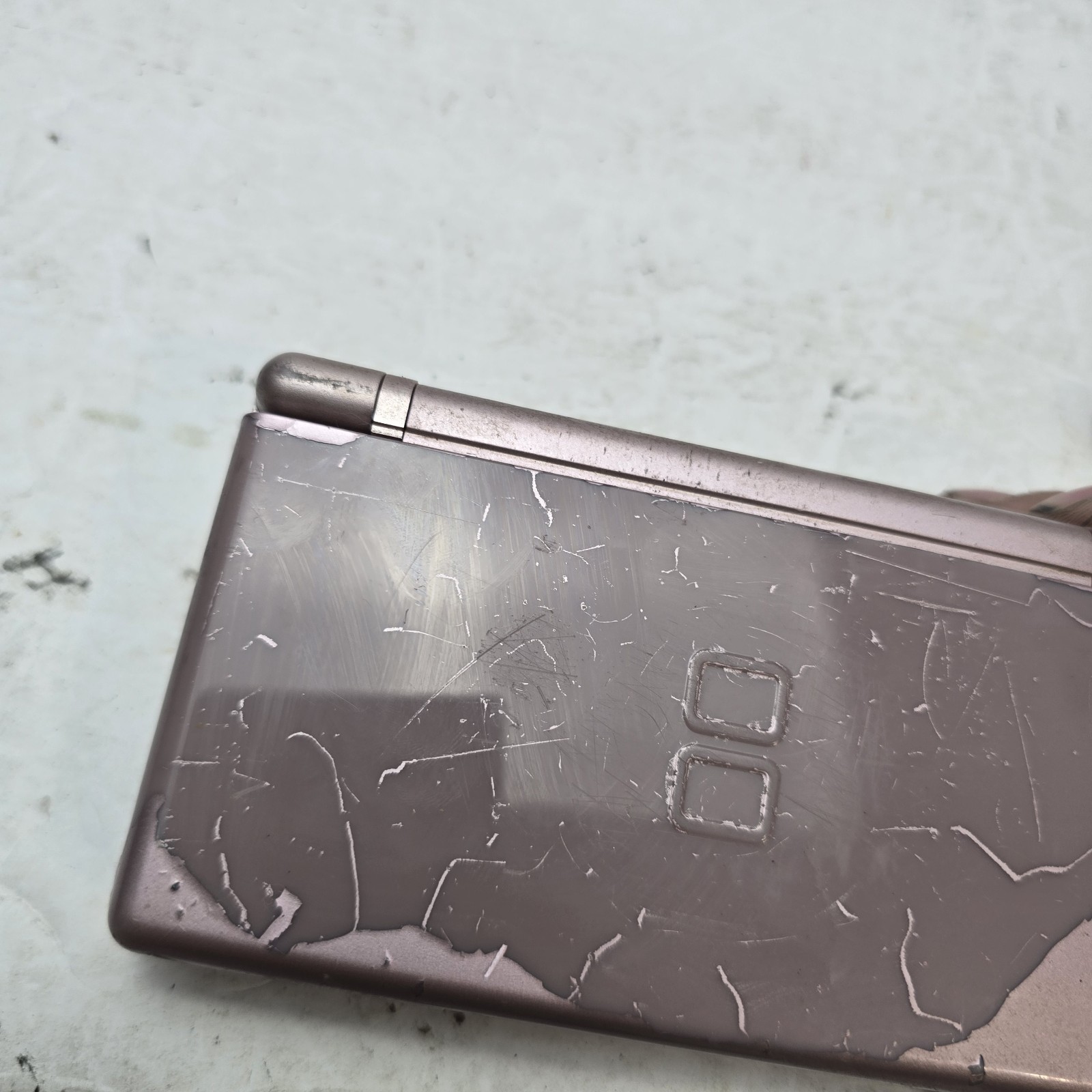 See Pics – Nintendo DS Lite – Metallic Rose