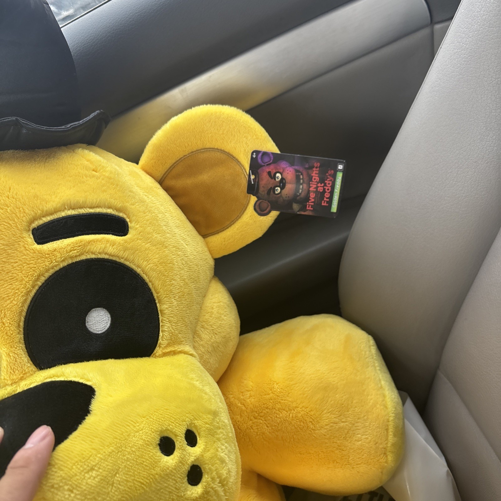New Jazwares Five Nights at Freddy’s GOLDEN 20”Jumbo Plush Excl FNAF