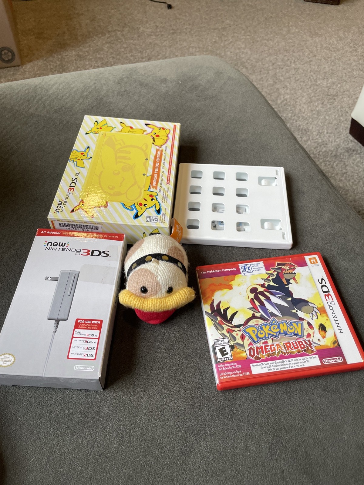 Nintendo 3DS XL Pikachu Edition Yellow Handheld System