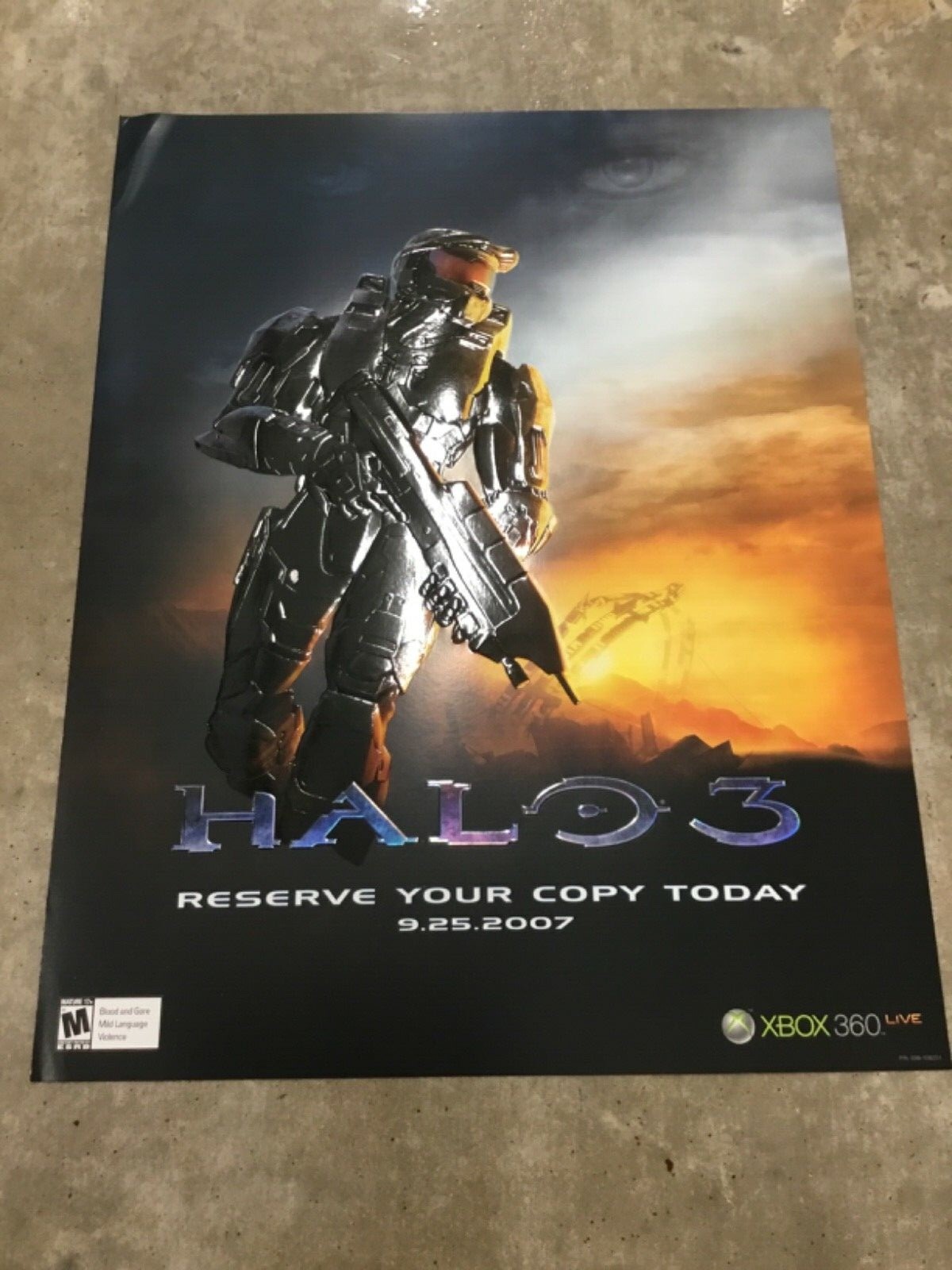 Halo 3 Extremely rare Embossed Promo Poster Xbox New Condition Master Chief