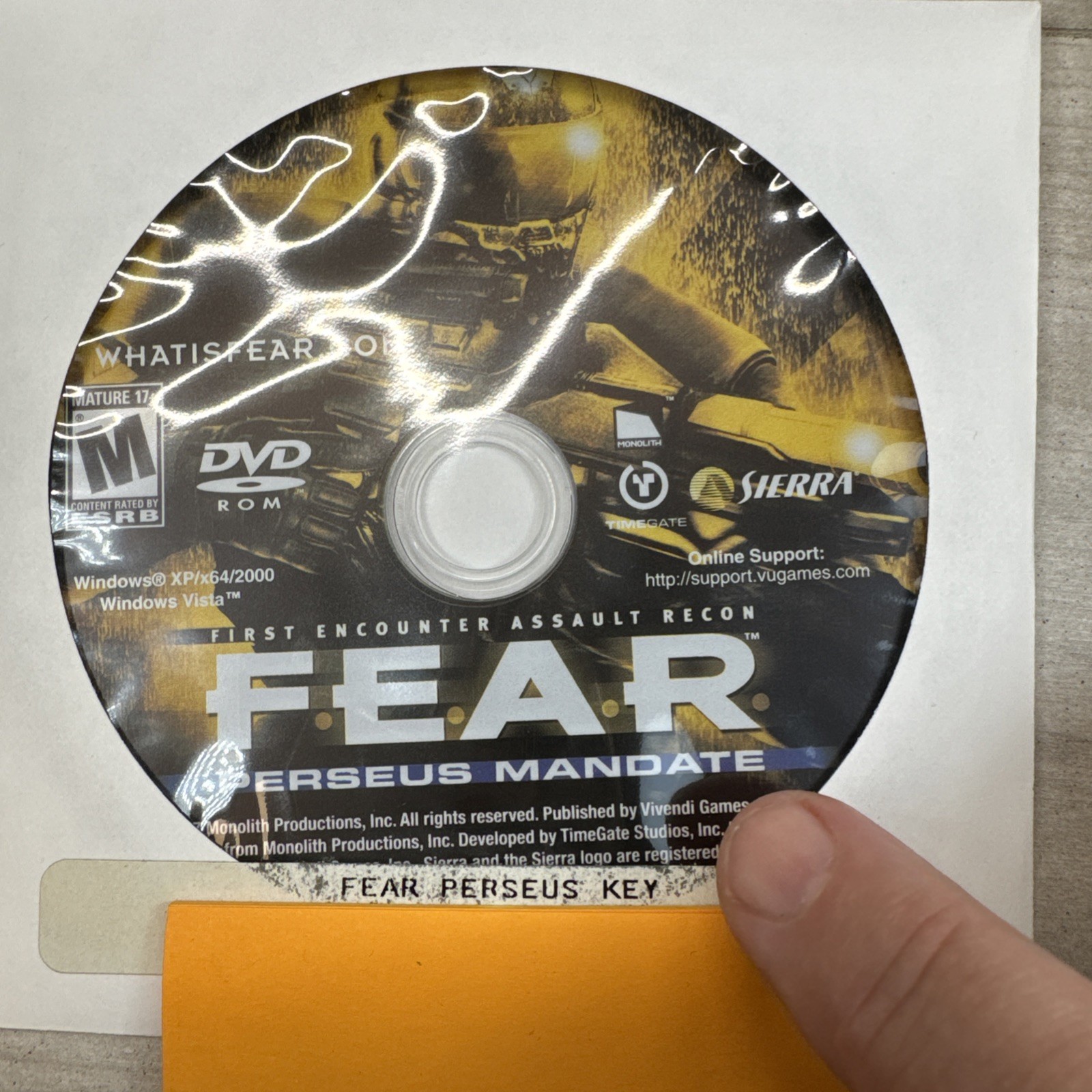 FEAR First Encounter Assault Recon PC DVD ROM Box Manual & Perseus Mandate READ*
