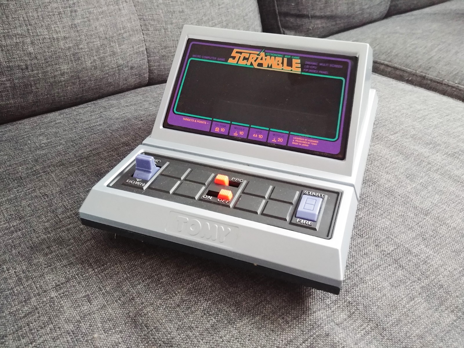 BOXED SCRAMBLE TOMY Tomytronic LSI Tabletop Electronic VFD game & watch 1982