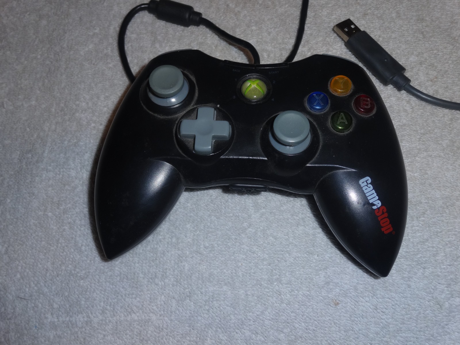 Microsoft Xbox MadCatz Wired Black And Gray Controller RARE GAME STOP LOGO! 0142