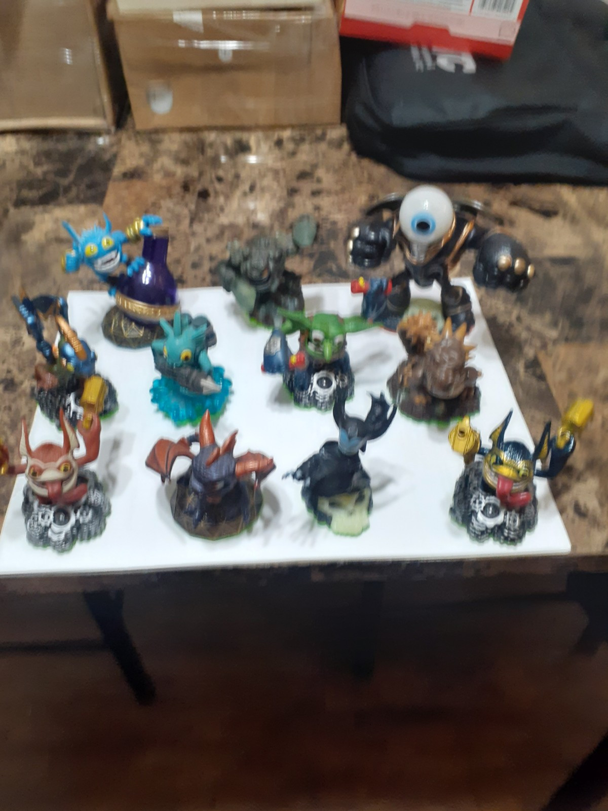 1 MIX LOT OF 11 ACTIVISION SKYLANDERS SUPERCHARGERS CHARACTERS ORIGINAL ITEM