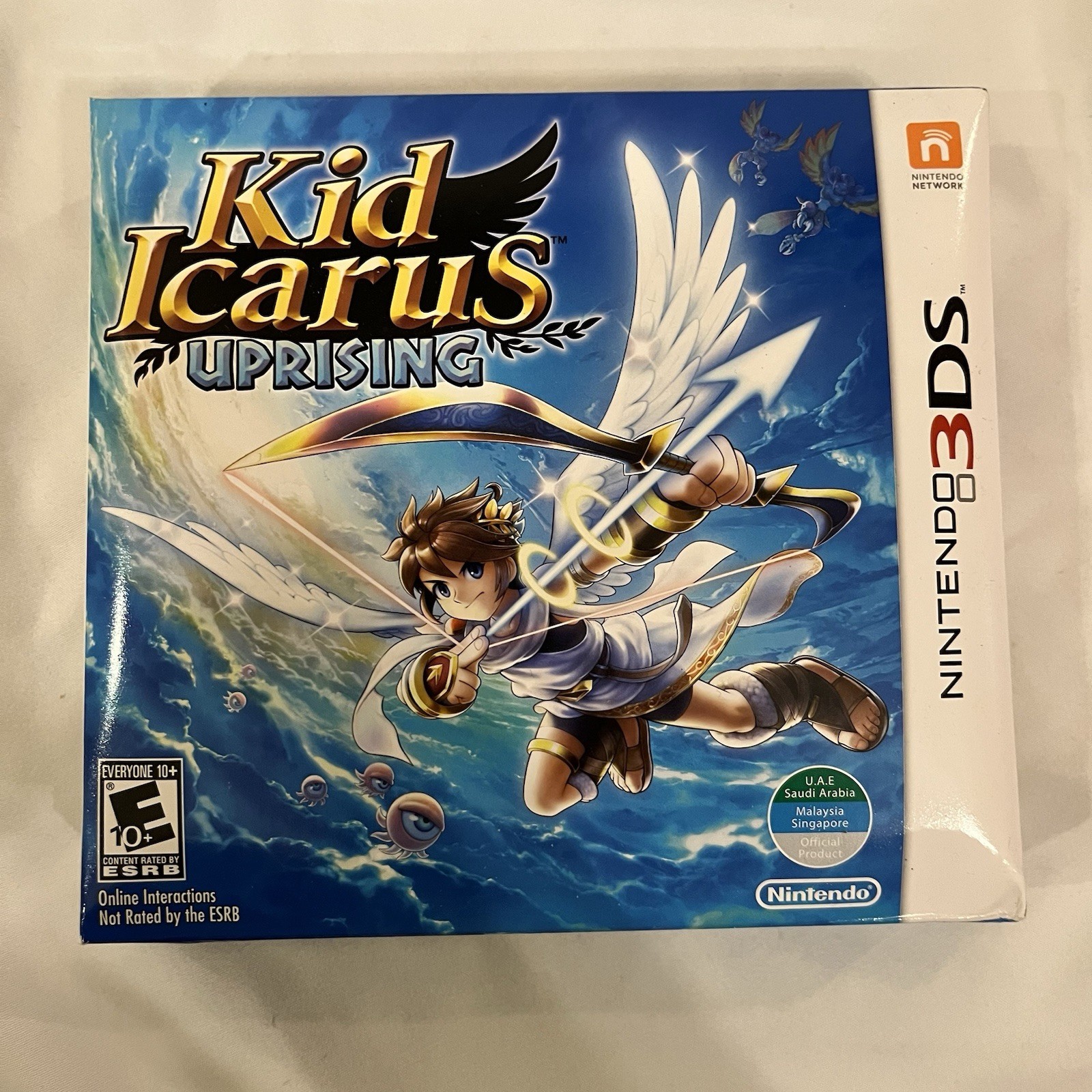 Kid Icarus Uprising (nintendo 3DS, 2012)