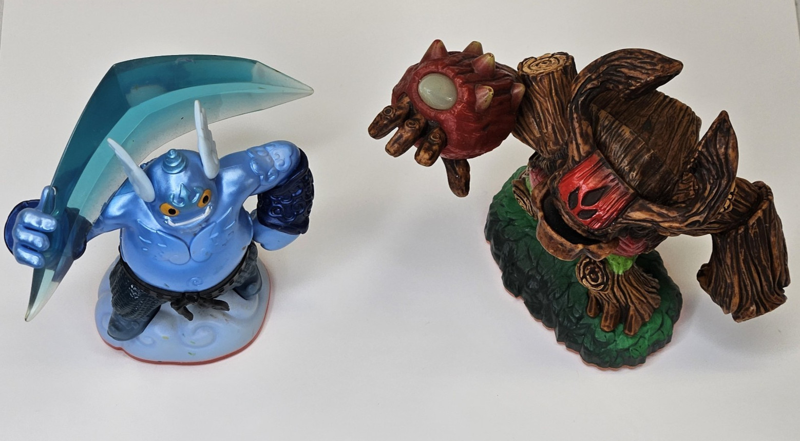 Activision Skylanders Giants Figurines Lot of 2 2012 Toy Video Game
