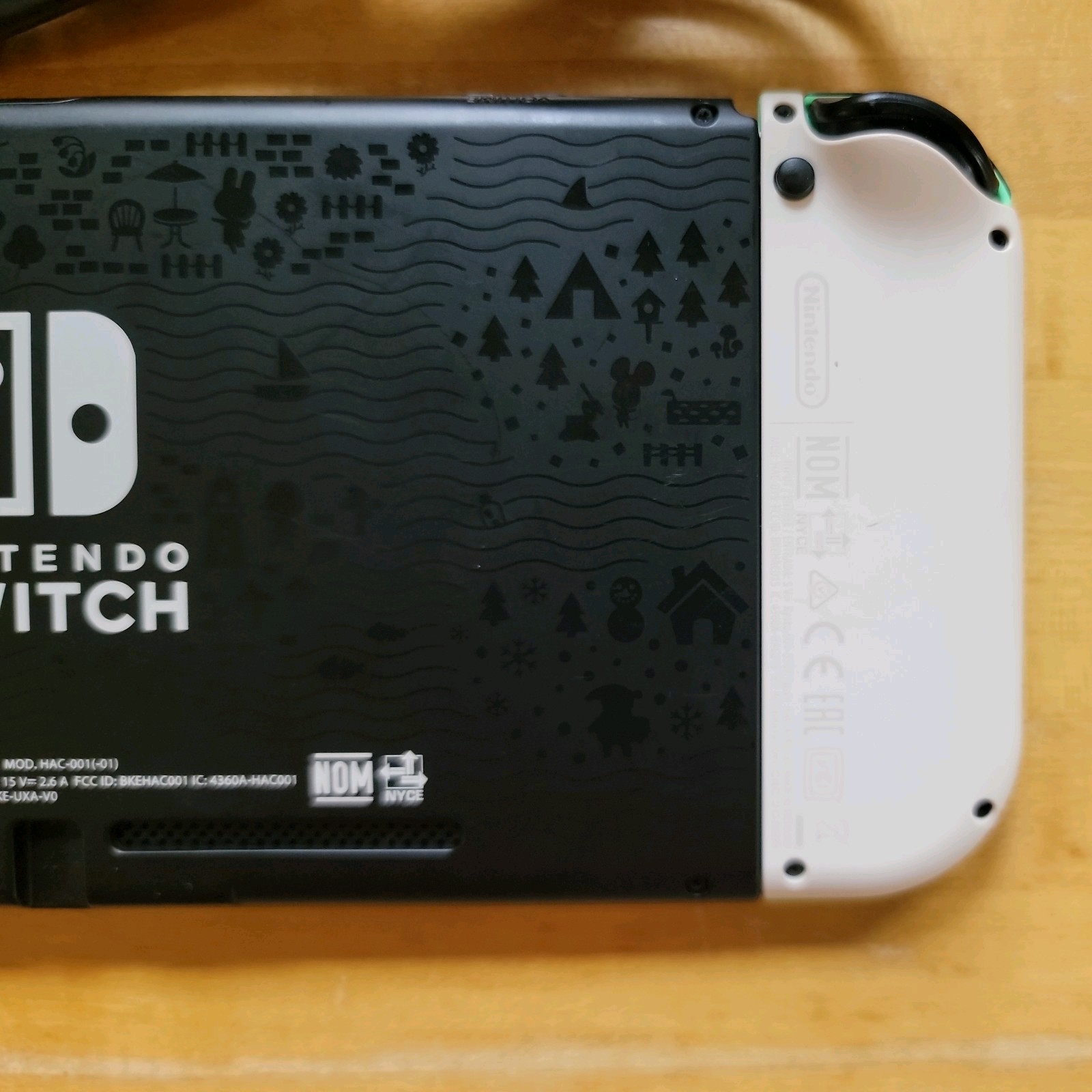 Nintendo Switch Animal Crossing Console HAC-001(-01) w/ Accessories (#103)