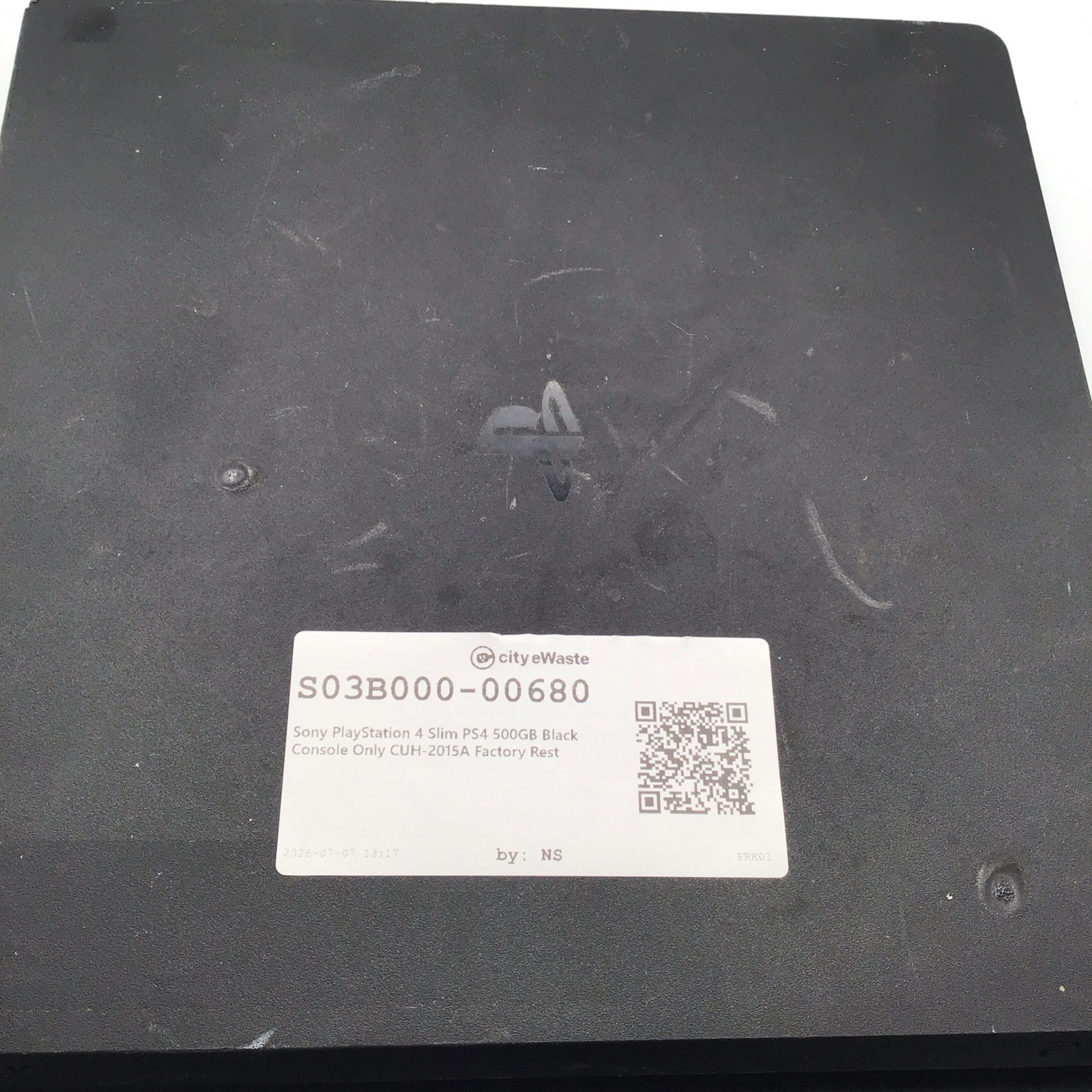 Sony PlayStation 4 Slim PS4 500GB Black Console Only CUH-2015A Factory Rest