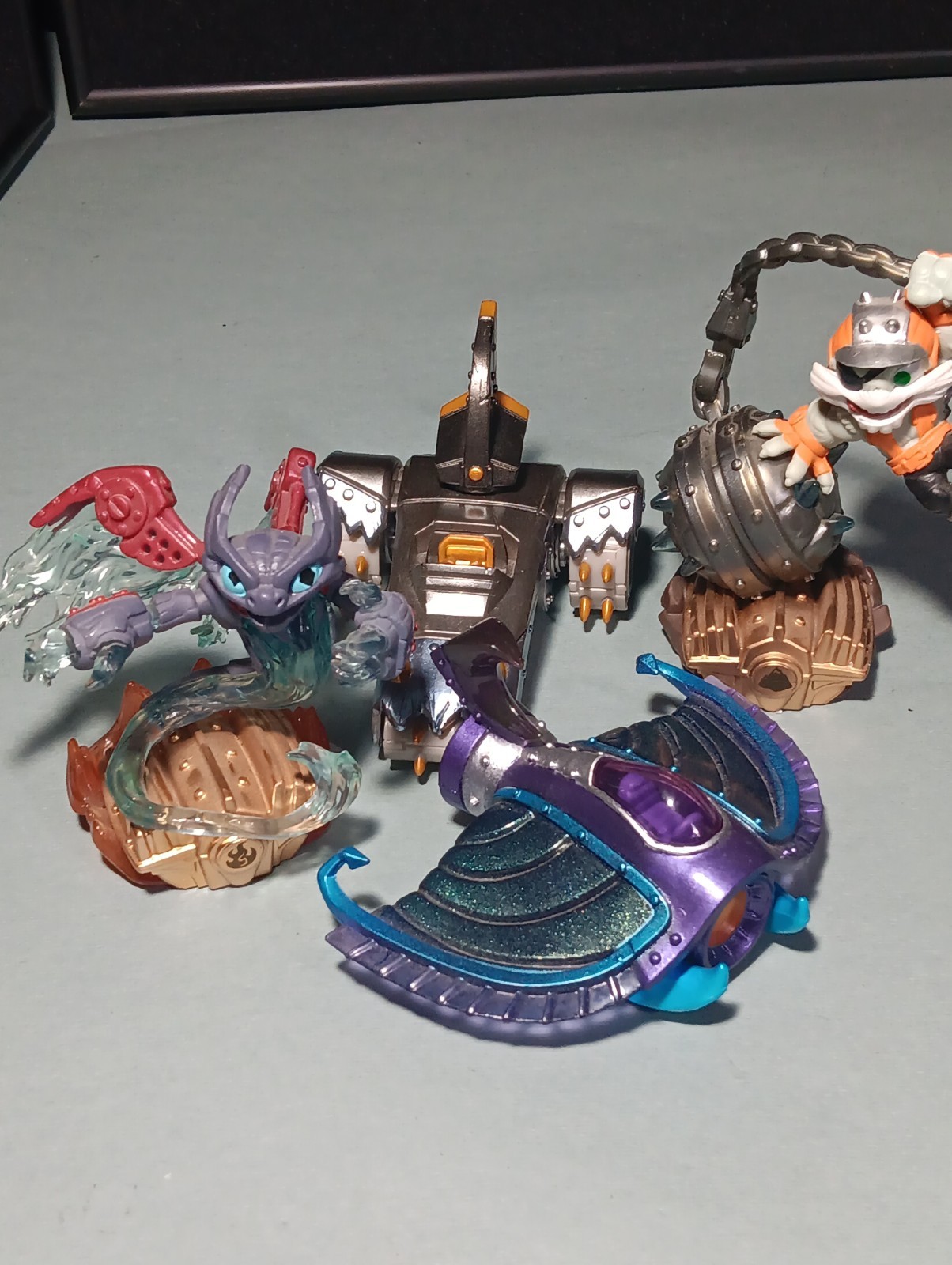 Skylanders Superchargers Lot Of 4 Smash Hit Dark Spitfire Shark Tank Sea Shadow