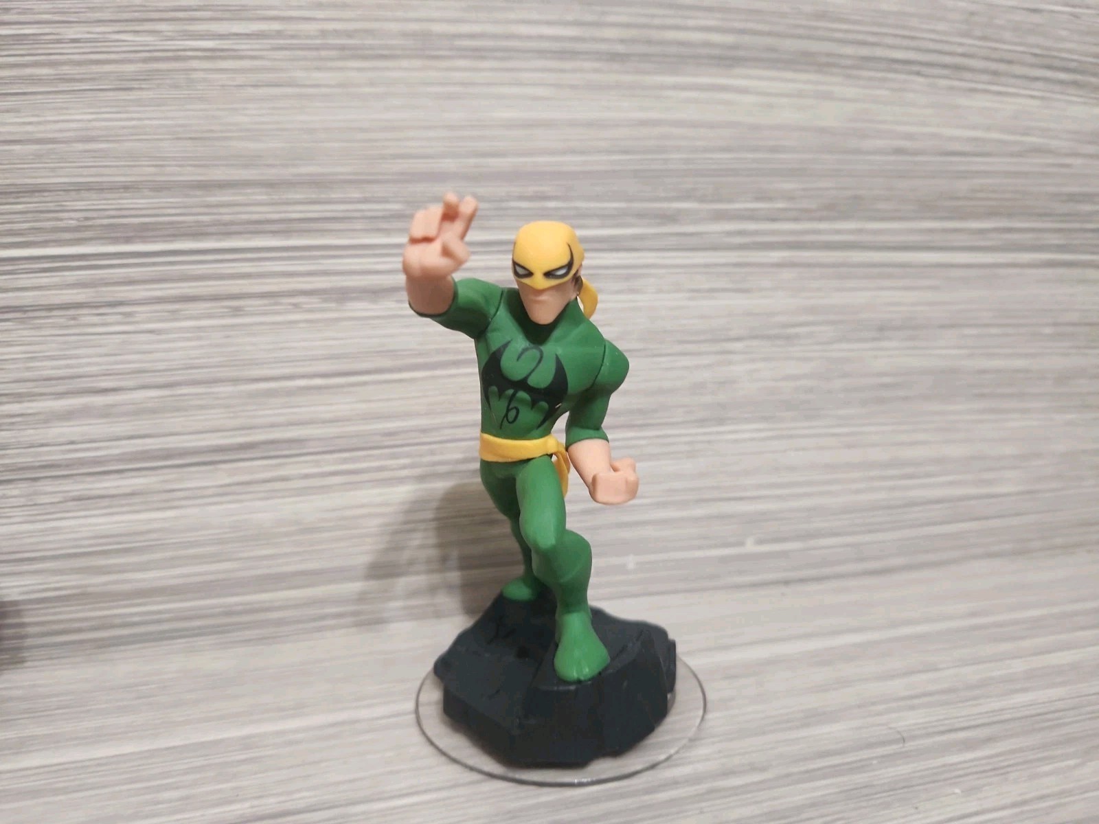 Disney Infinity Iron Fist Marvel Spiderman 2.0 PS3 PS4 Xbox 360 Xbox Wii U