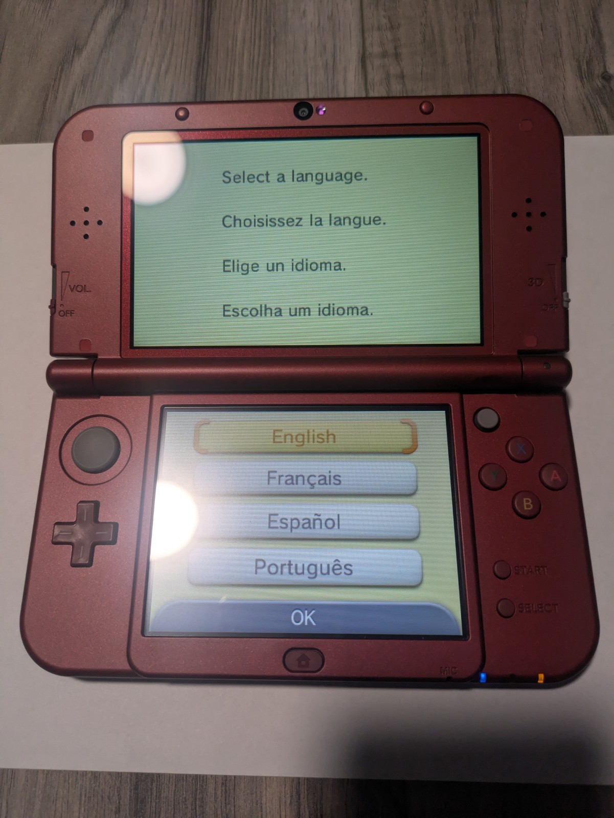 Nintendo New 3DS XL New Red Handheld System Bundle Complete in Box with Charger