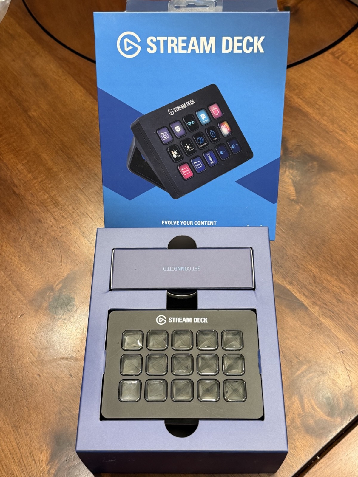 Elgato Stream Deck Live Content Creation Controller – Black, 15 Keys MK2