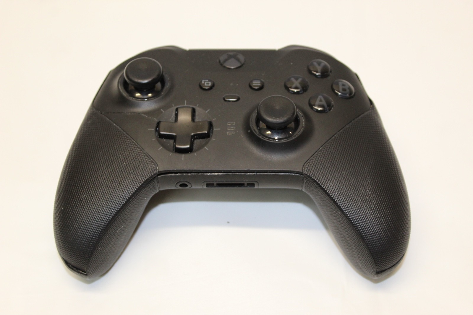 Microsoft Xbox Elite Series 2 Controller – Black – Works Great – L61