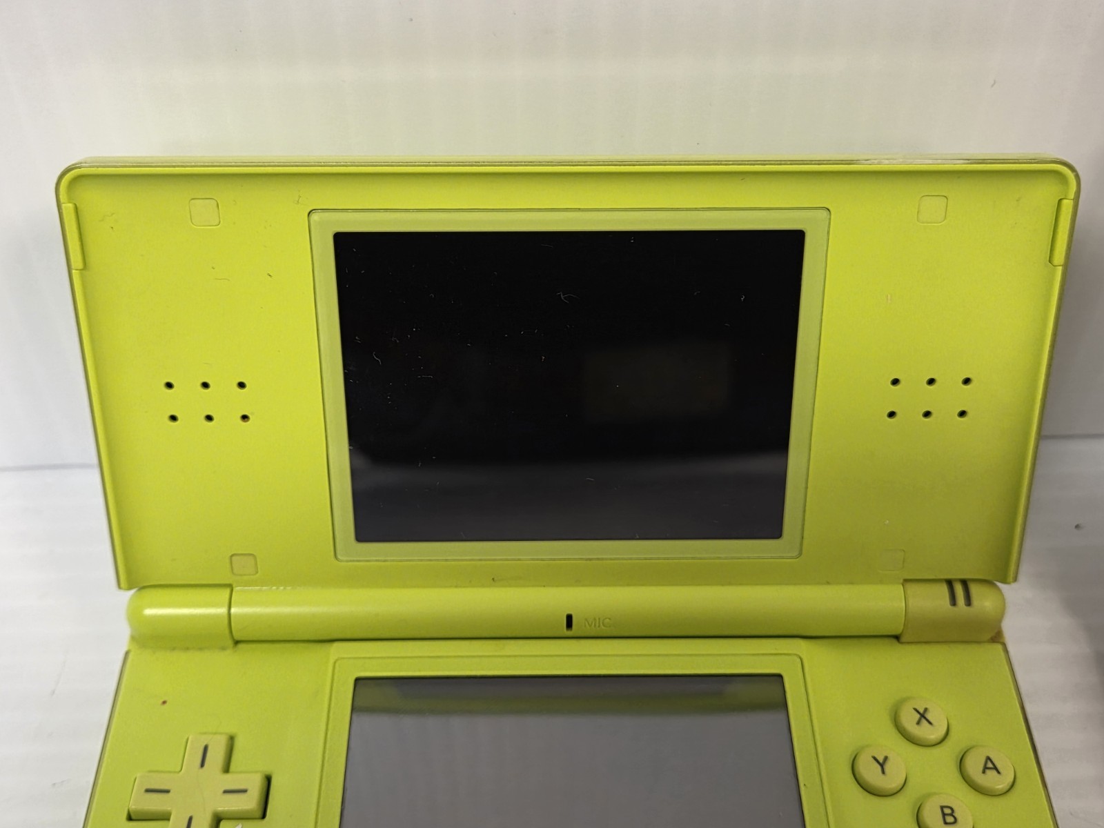 READ!!! – Nintendo DS Lite (USG-001) Green & Metallic Pink -Lot Of 2 – Both Work