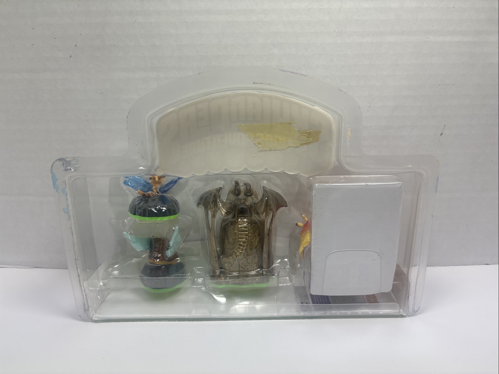 Skylanders Spyro’s Adventure Dragon’s Peak Pack, Sonic Boom, Drobot, & Cynder