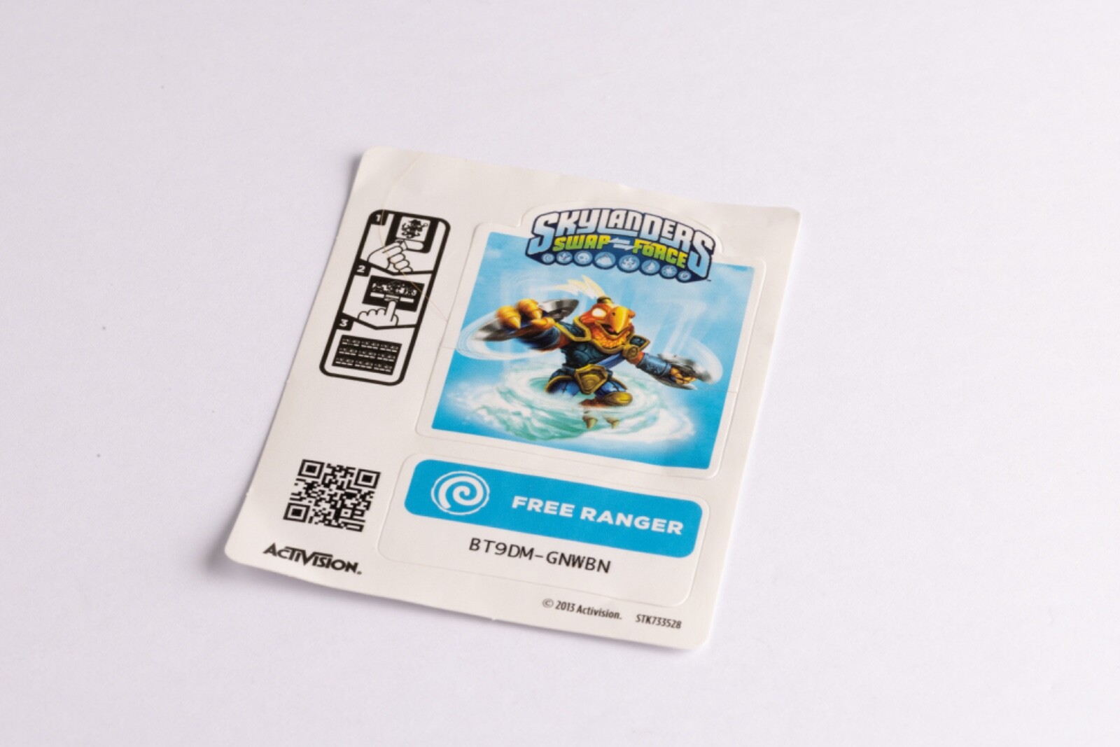 Skylanders Swap Force – Figures + Select Trading Cards/Stickers – Collection
