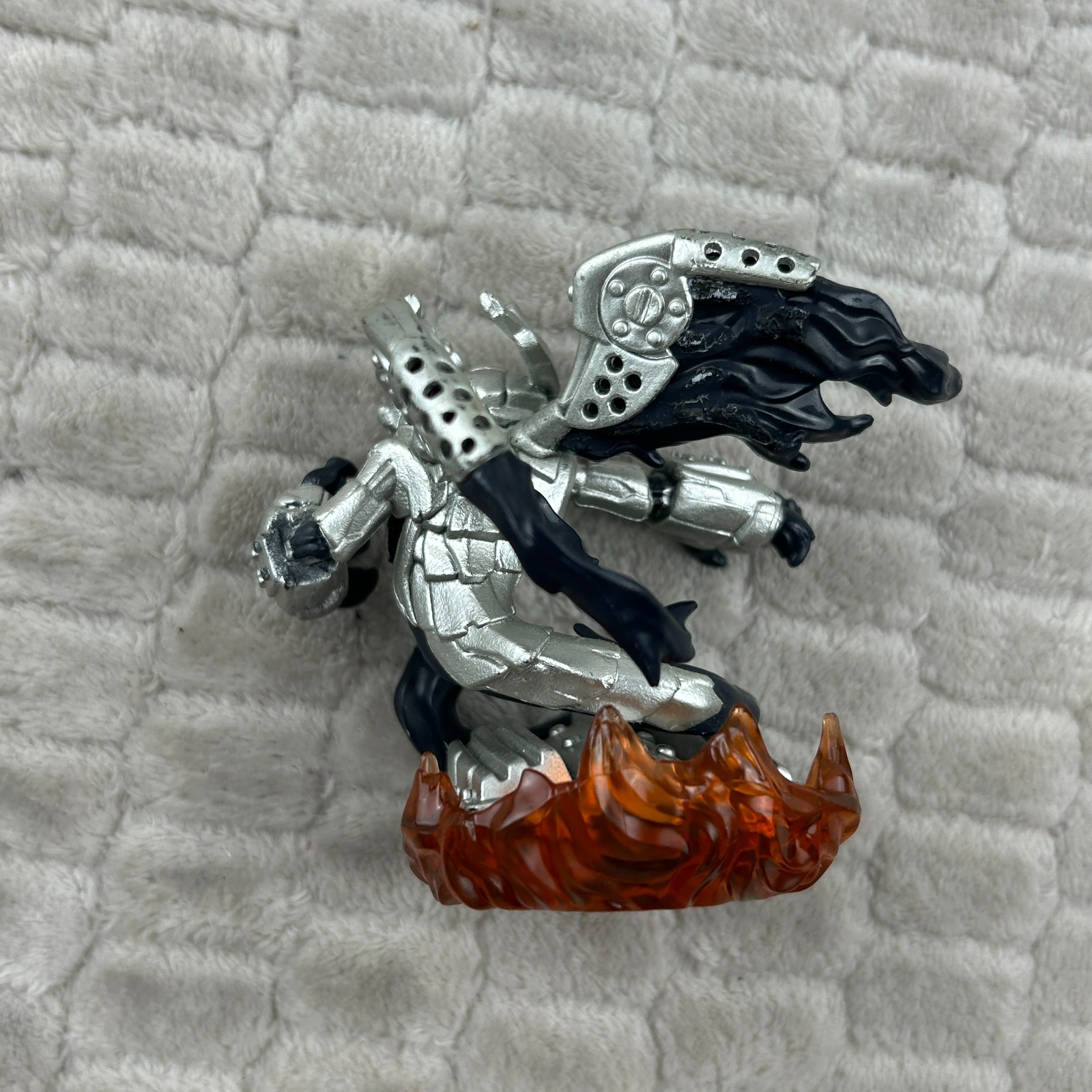 Skylanders SuperChargers Dark Spitfire & Dark Hot Streak Vehicle & Idol