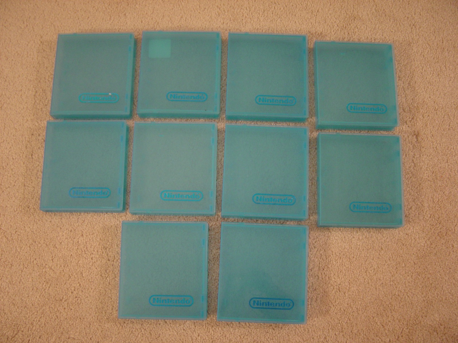 Lot of 10 Blue Nintendo Entertainment System OEM NES Clamshell Cases video games