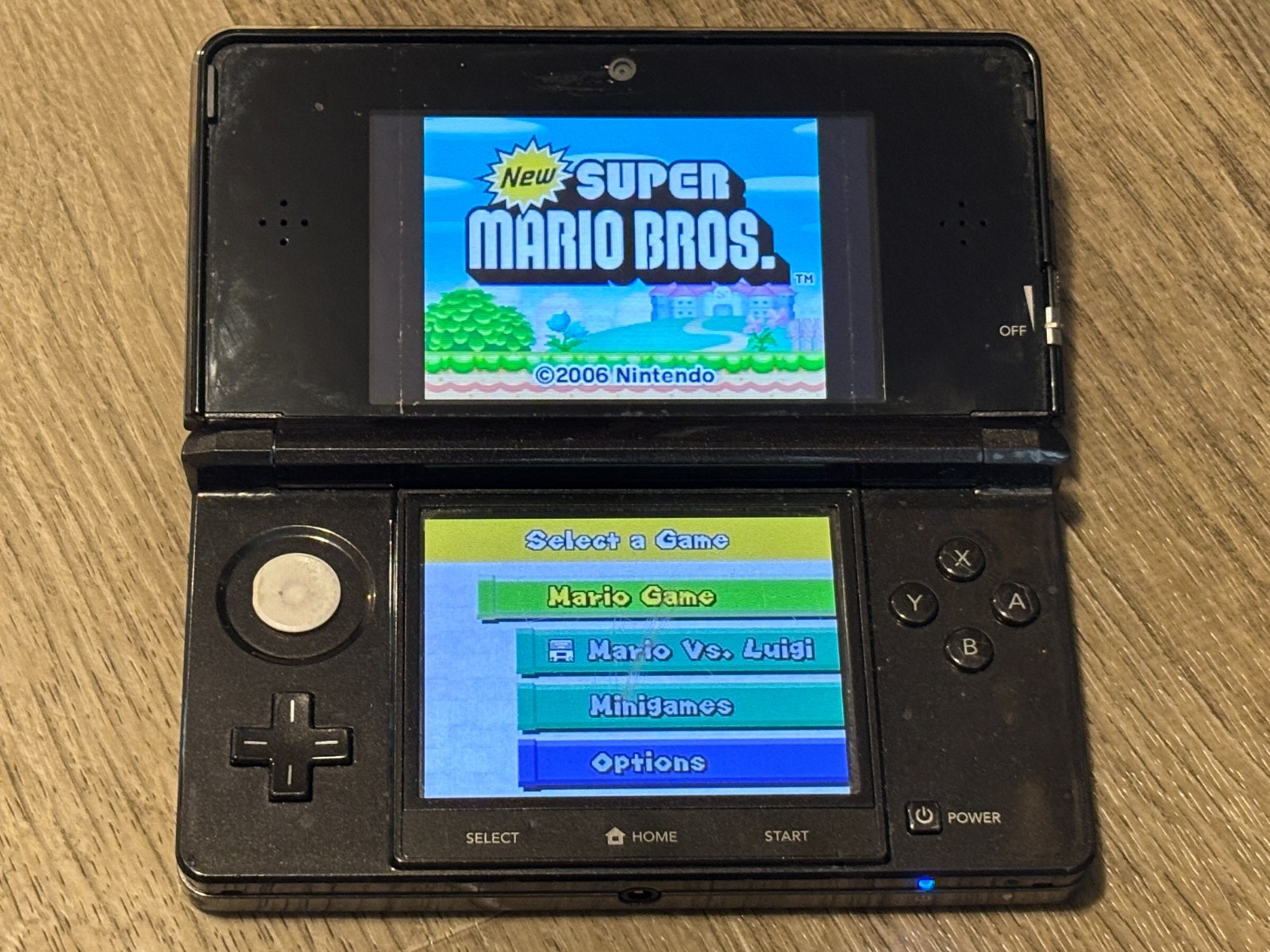 Nintendo 3DS Cosmo Black Handheld Console System Authentic Tested
