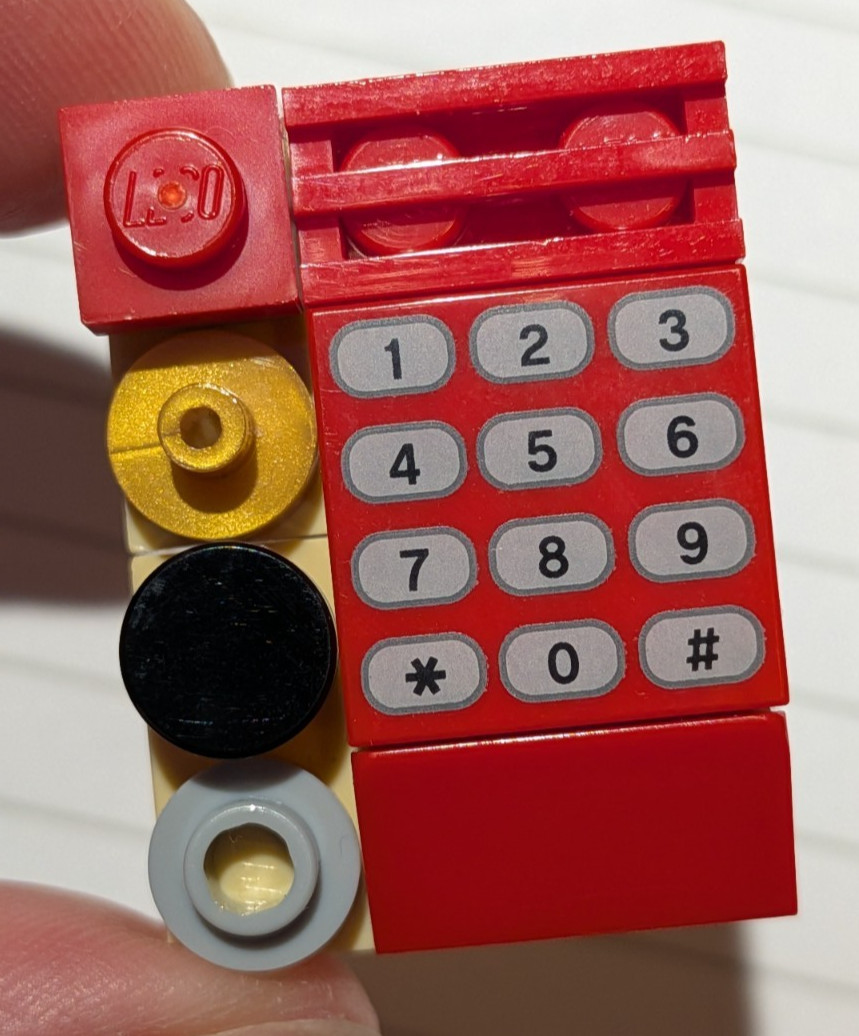 Incomplete LEGO Dimensions E.T. Extra Terrestrial Fun Pack 71258 Phone from the