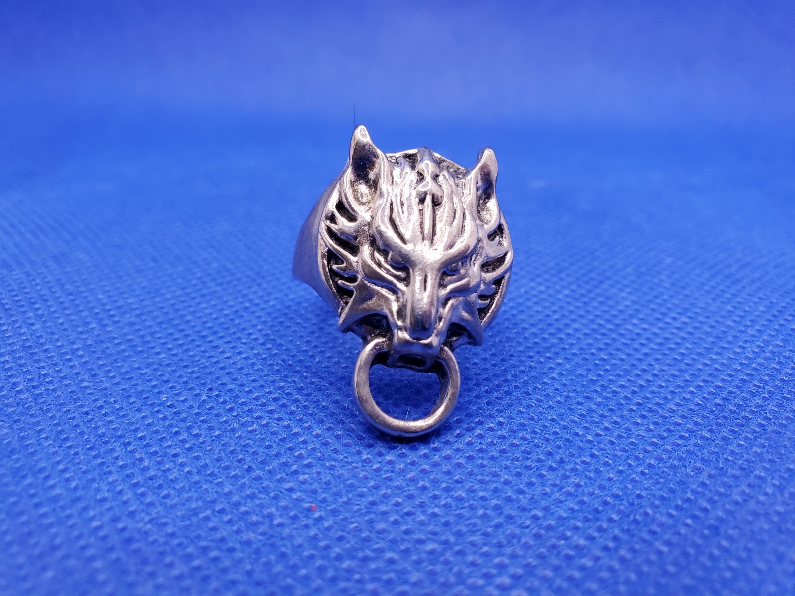 Final Fantasy VII Cloud Strife Cloudy Wolf Ring Replica Ring Unbranded Size 11