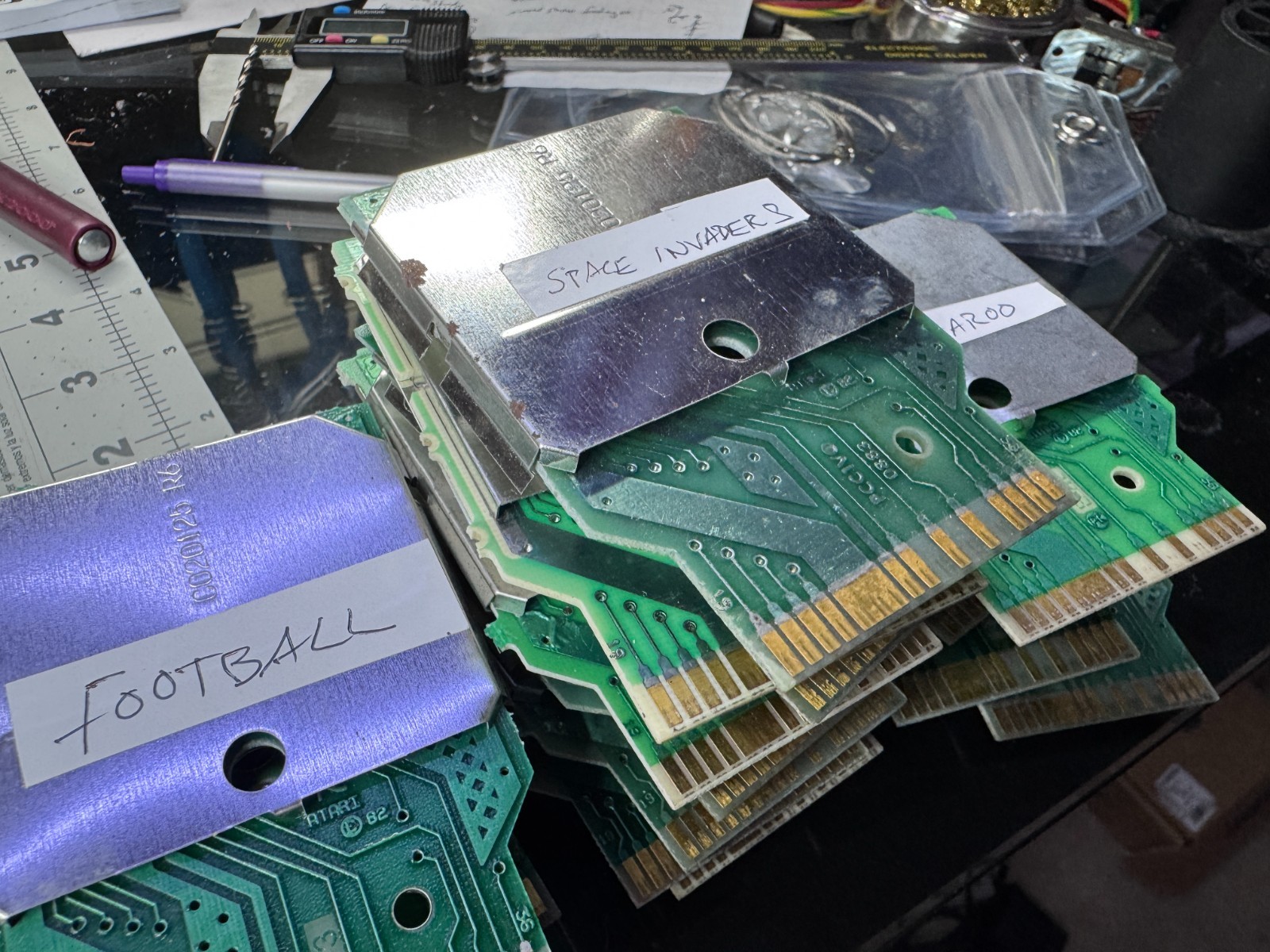 22 common Atari 5200 games, PCB-only, no cartridge shell, working lot