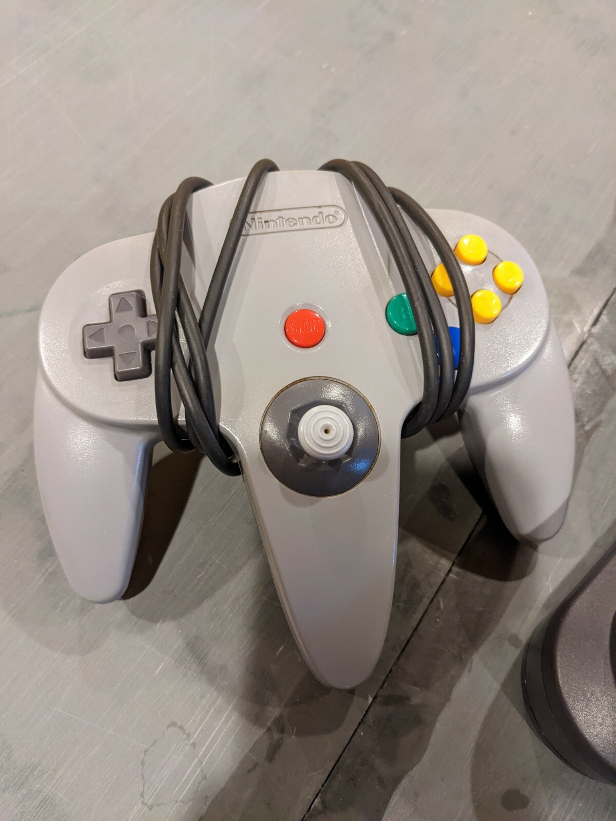 Nintendo 64 Console OEM CONTROLLER Power & A/V Cords Clean TESTED N64