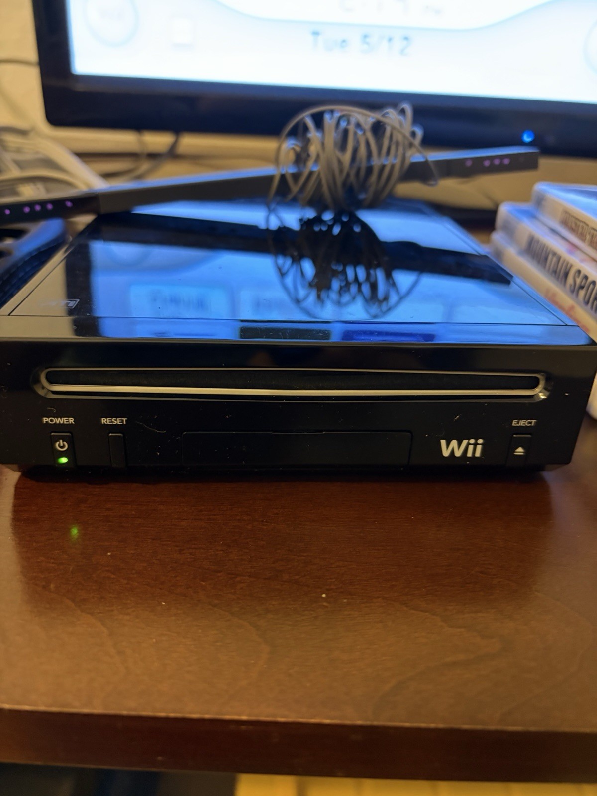Nintendo Wii RVL-101 Console Bundle W/ 4 Games Soundtrack Remote Cables TESTED