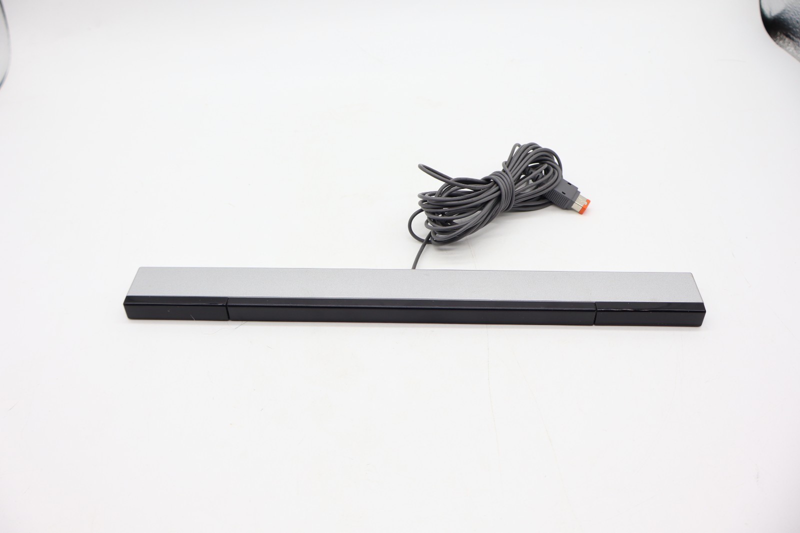 Nintendo OEM Sensor Bar Wired Official RVL-014 For Wii And Wii U Very Good 1Z