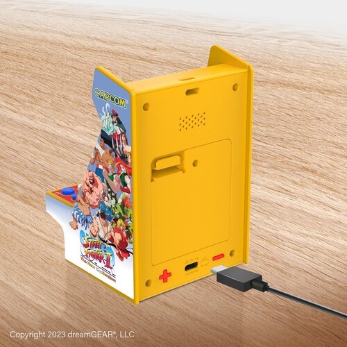 My Arcade DGUNL-4184 Super Street Fighter II Nano Player Pro Portable Retro Arca