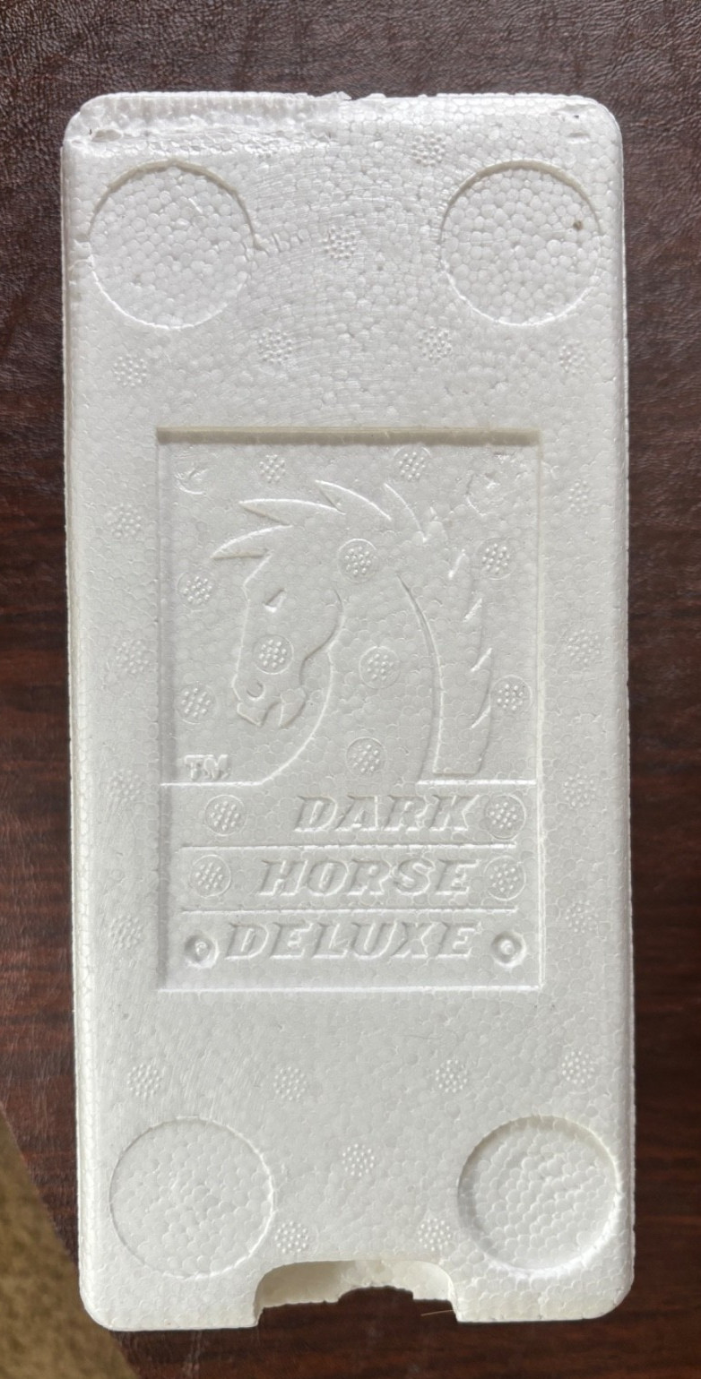 Dark Horse Halo 7.5″ UNSC Pillar of Autumn Replica Statue