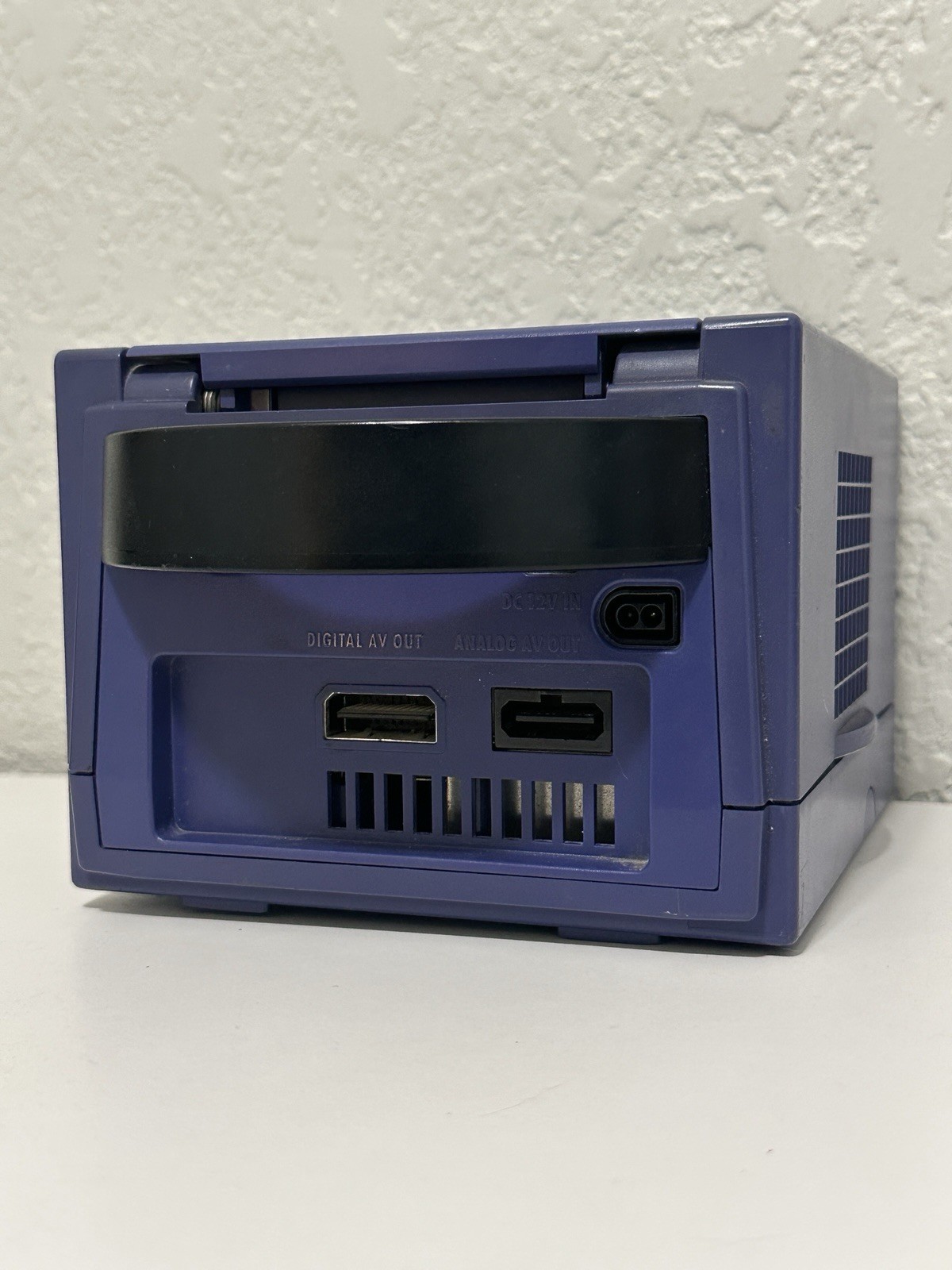 Nintendo GameCube Console DOL-001 Indigo Purple NTSC-U/C Doesn’t Read Discs