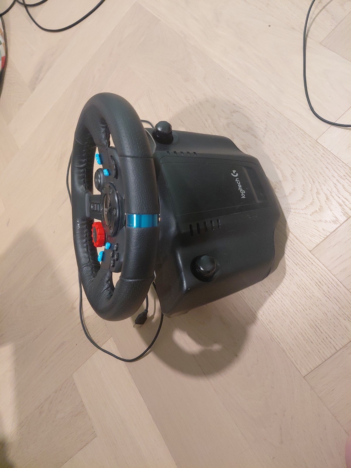 Logitech G29 Driving Force Racing Wheel – Black (941-000110)