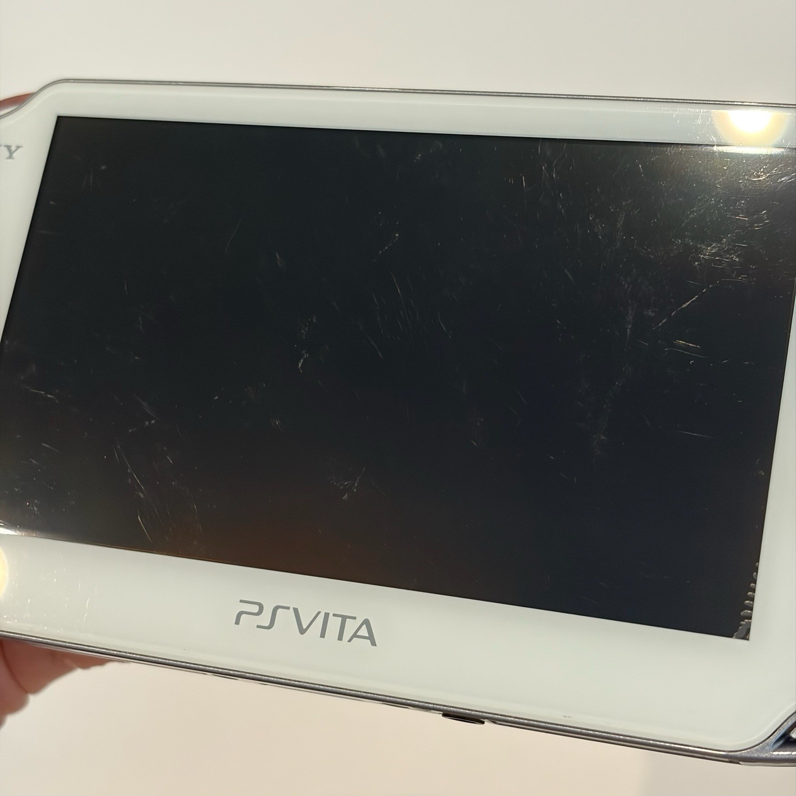 SONY PS Vita PCH-1000 1100 Console OELD White Fast Shipping No joystick drift