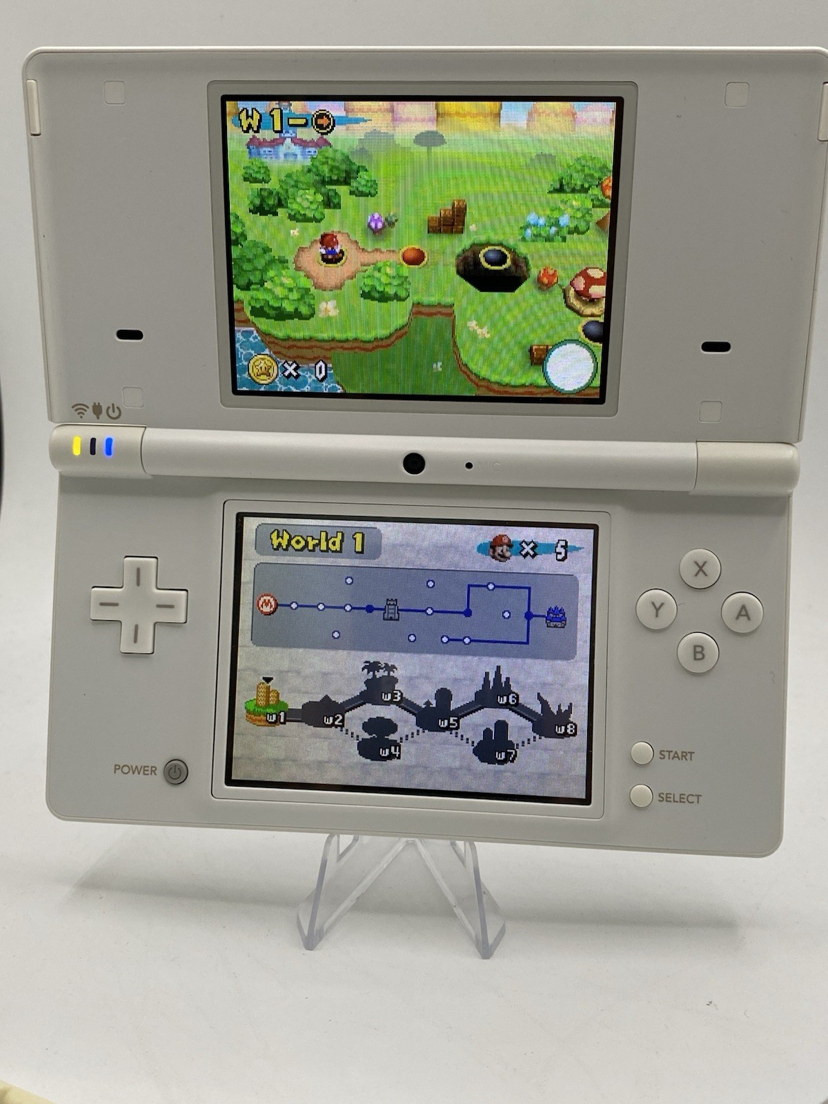 Nintendo DSi White Console Bundle w/ Charger & 16GB SD Card