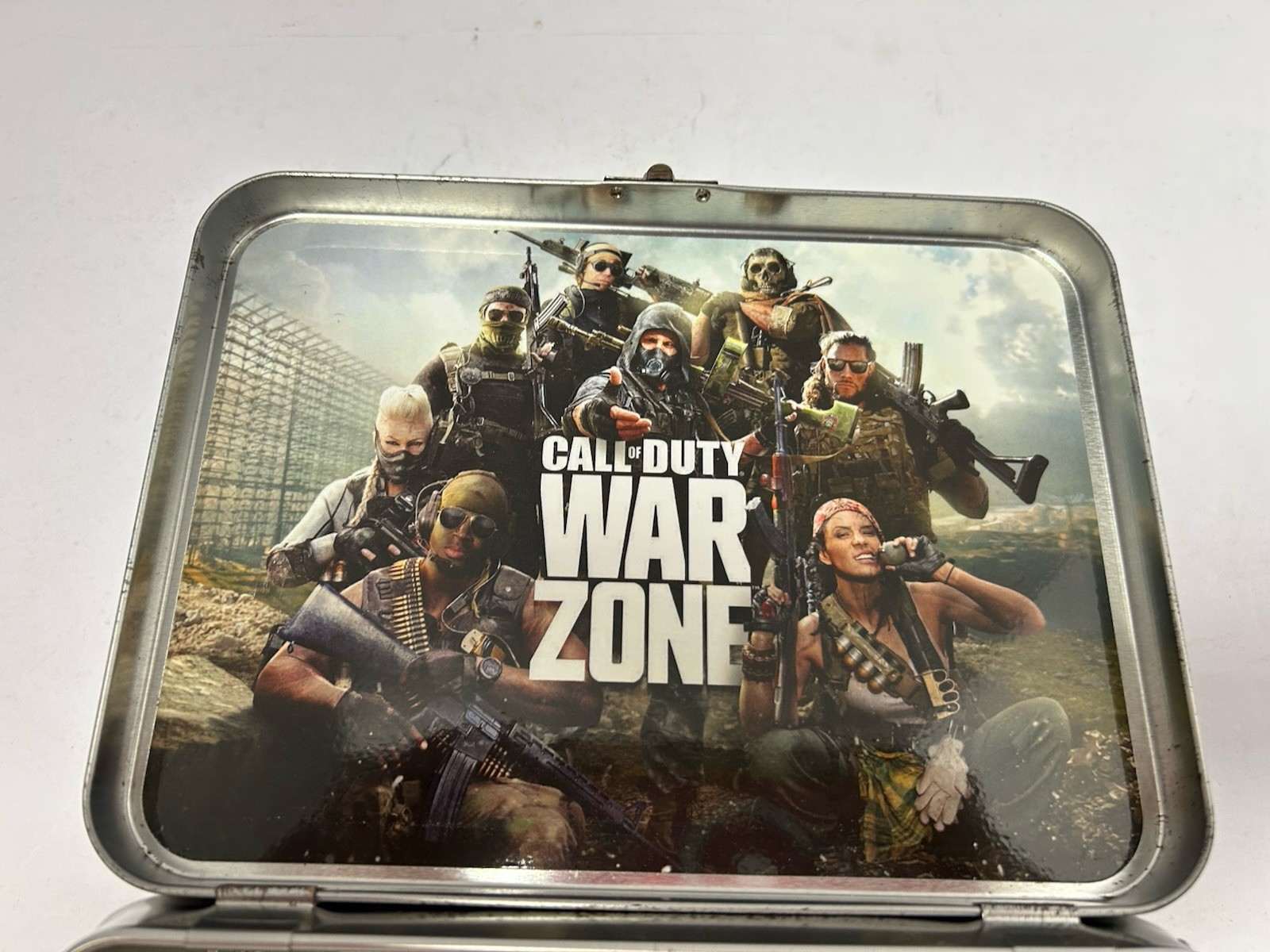 Call Of Duty Modern Warfare Verdansk ‘84 Lunch Box Pail Black Ops Cold War Zone