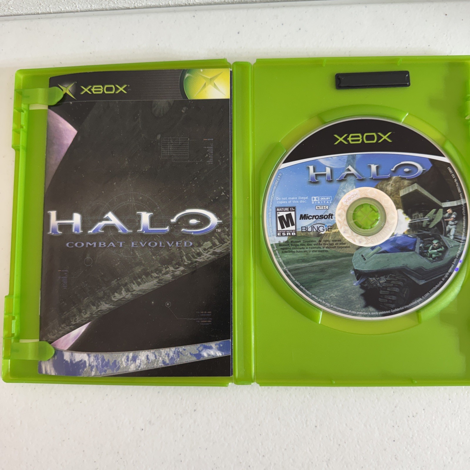 X-Box 360 Halo X-Box Live Video Game Lot of 6 Halo Wars Books and Tested Working