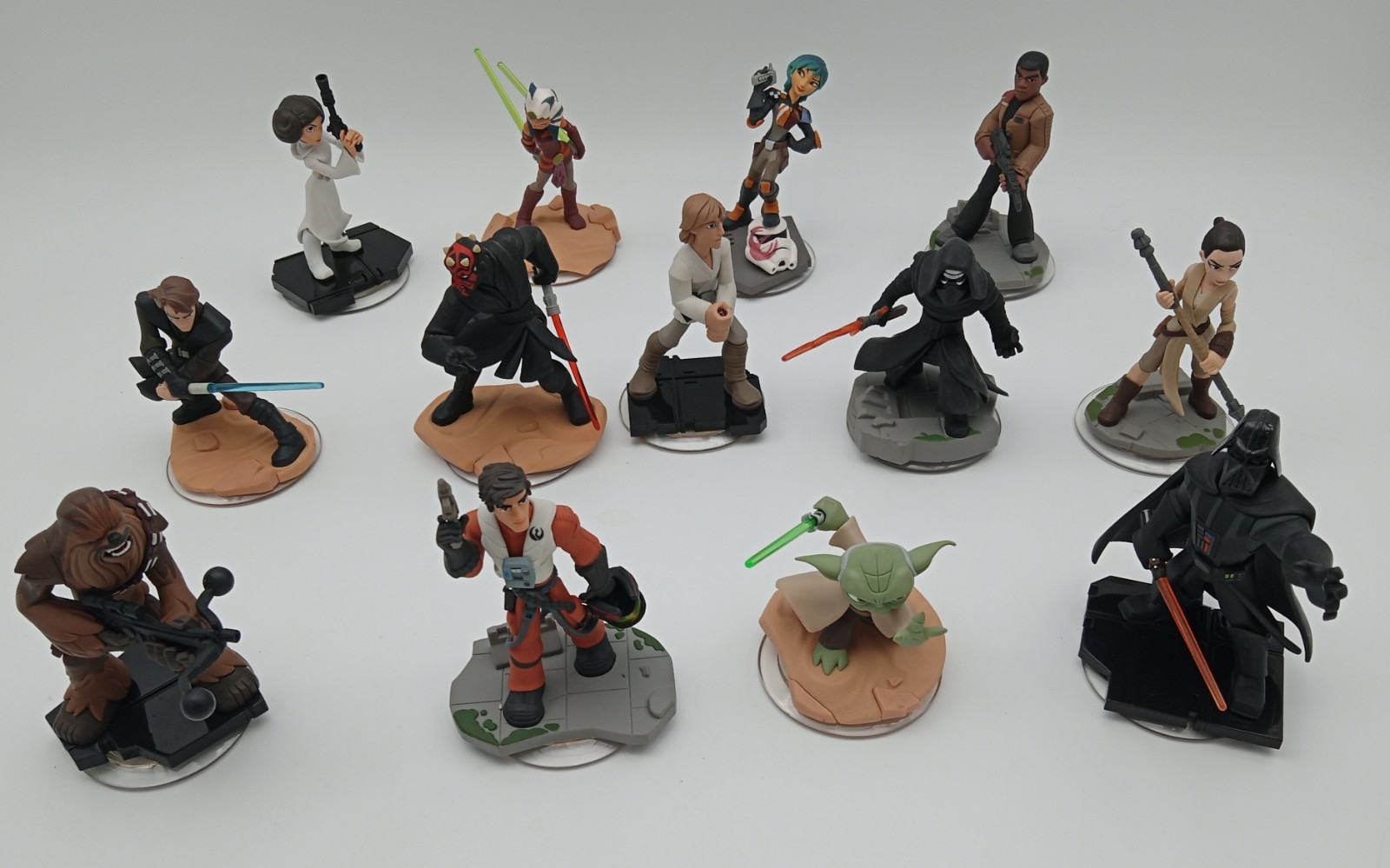 Disney Infinity 3.0: Star Wars Character Figures Lot of 13 Lightsaber missing