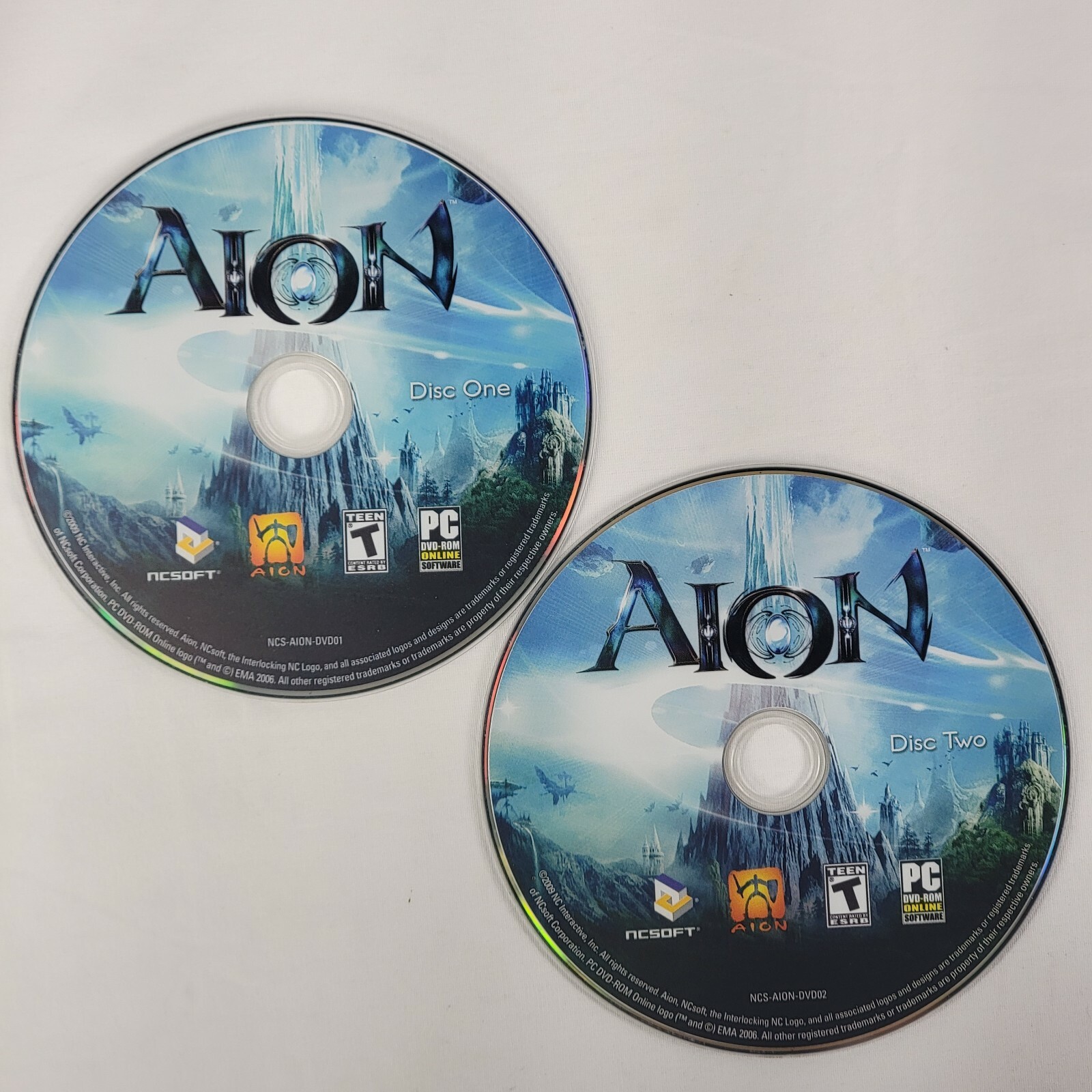 Aion PC DVD-ROM Game Steelbook Case CIB Complete Manual 2 Disc RPG Video Gaming