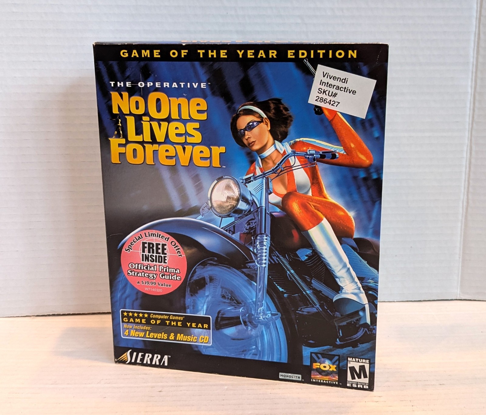 Operative: No One Lives Forever Game of the Year Edition 2001 Big Box Sealed