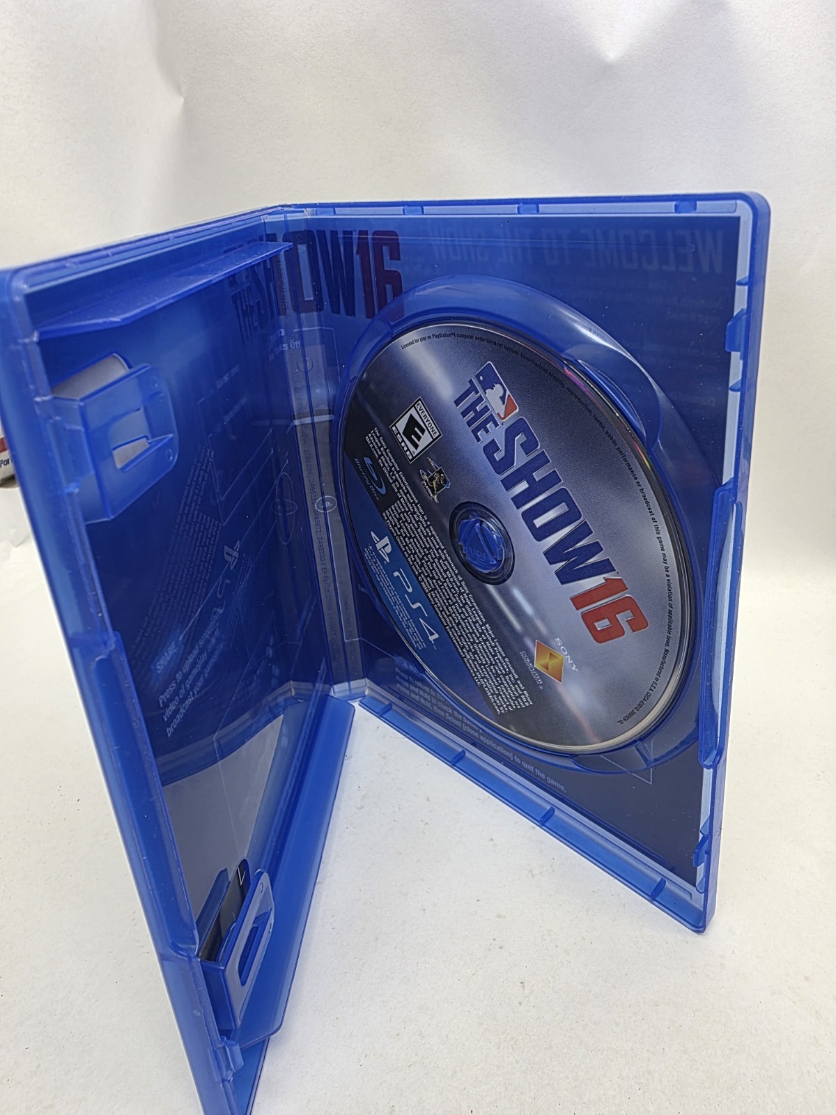 MLB 16 The Show Sony Playstation 4 PS4 Tested and Working Free Shipping!
